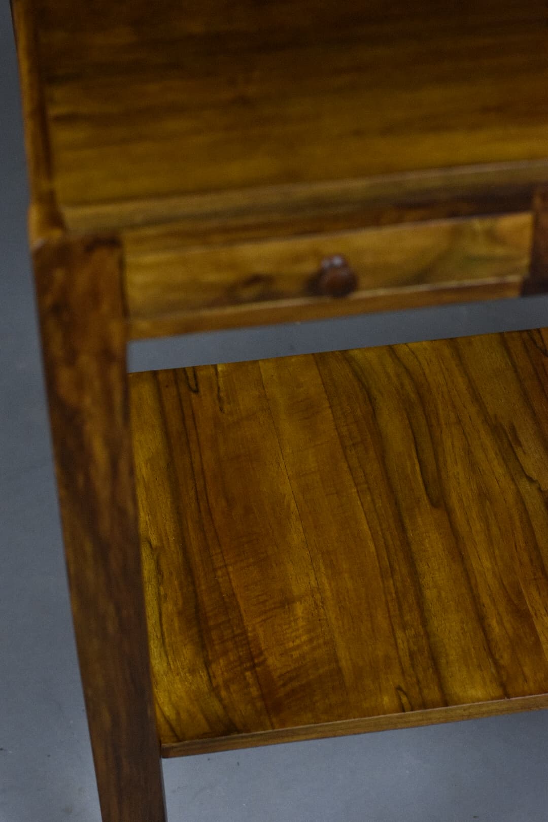 Modernist console, brown walnut, Poland, 1930s. - 226142
