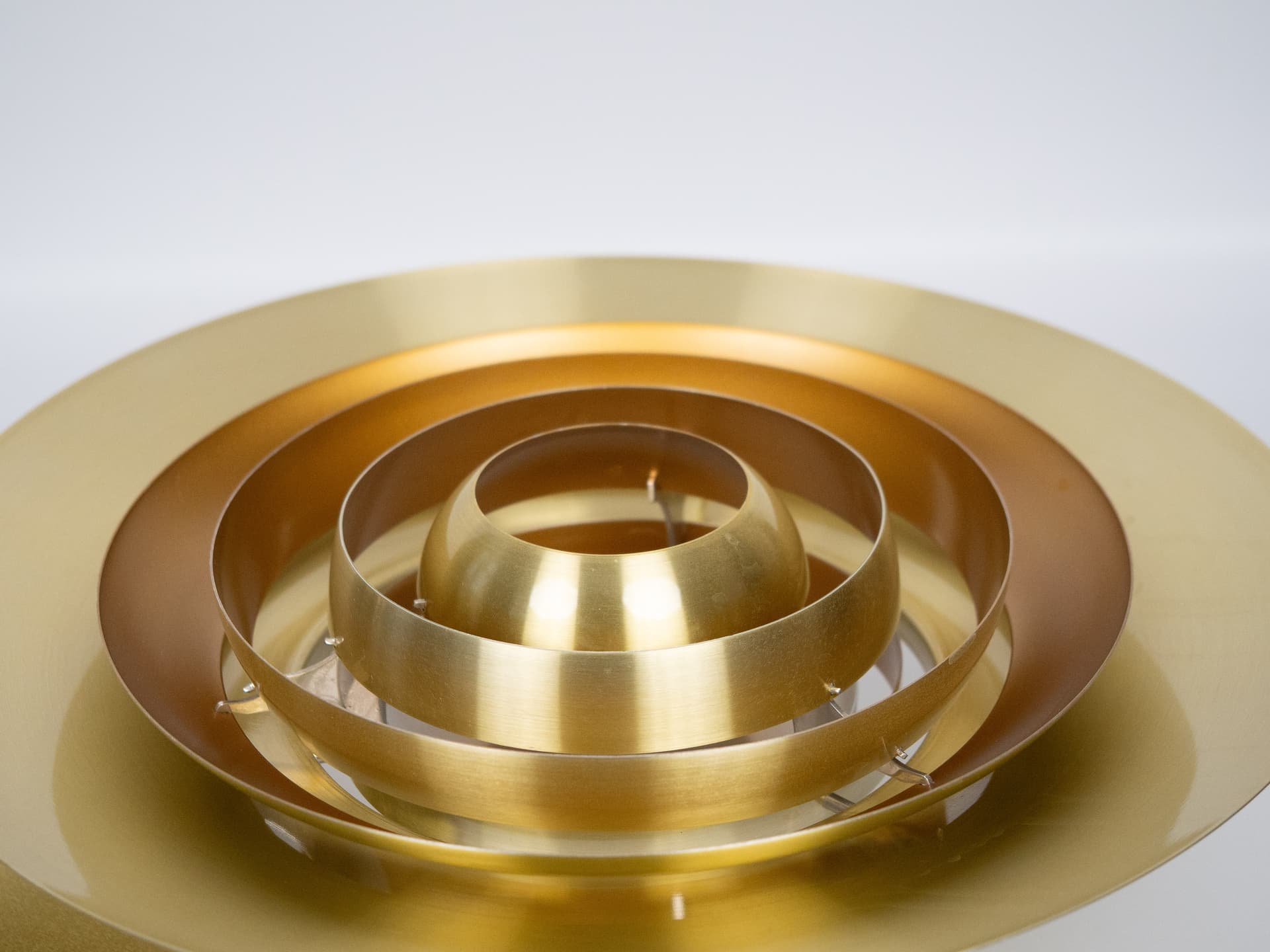 Lampa wisząca P376, mosiądz złoty, proj. P. Fabricius, J. Kastholm, Nordisk Solar, Dania, lata 60. - 226167