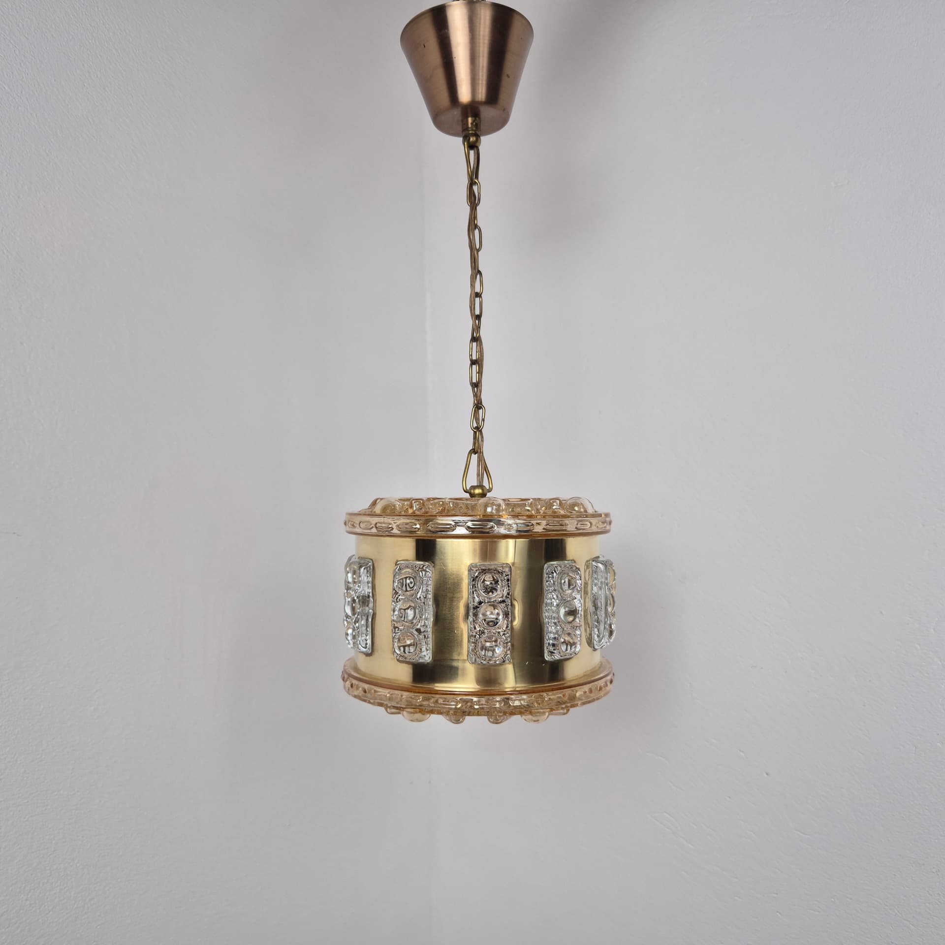 Lampa wisząca, kryształowa, mosiądz złoty, proj. C. Fagerlund, Szwecja, lata 60. - 226392