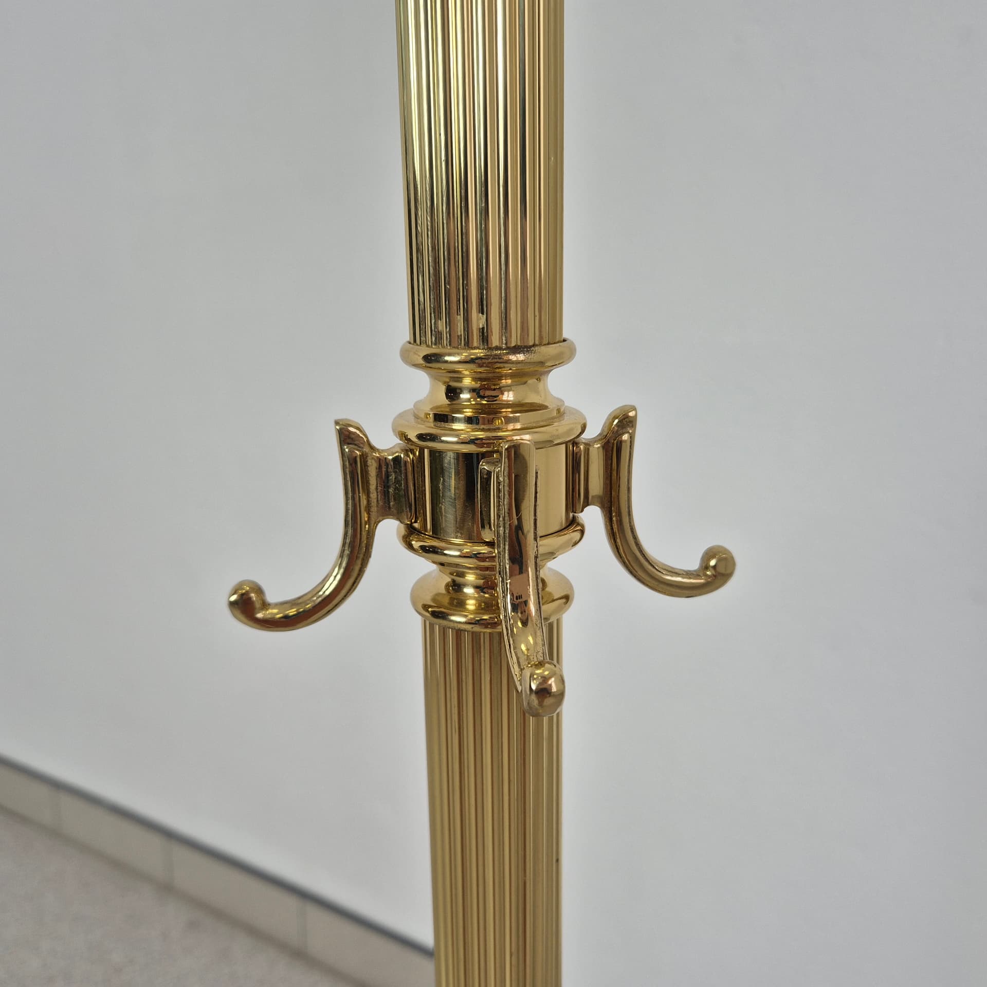 Standing coat rack, gold brass, Germany, 1960s. - 226451