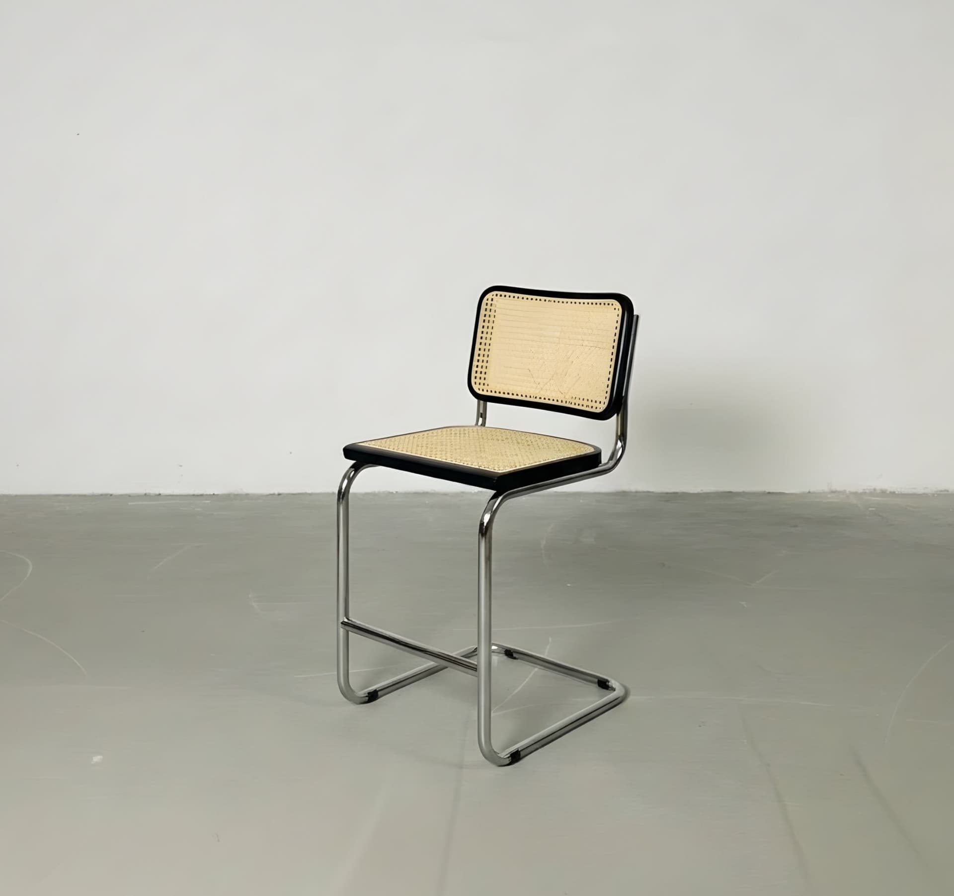 Hoker z gietej stali wg proj. M. Breuer, wys.103 cm, Bauhaus, czarny - 262037