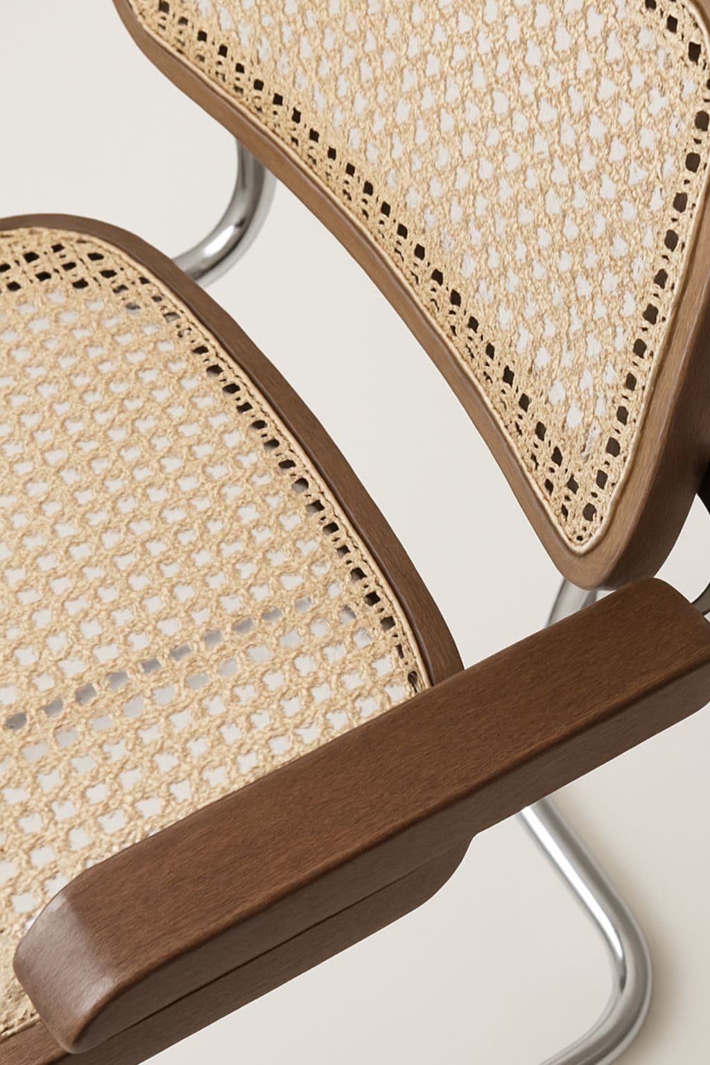 Krzesło z giętej stali z podłokietnikami wg proj. M.Breuer, Bauhaus, brązowe - 226681