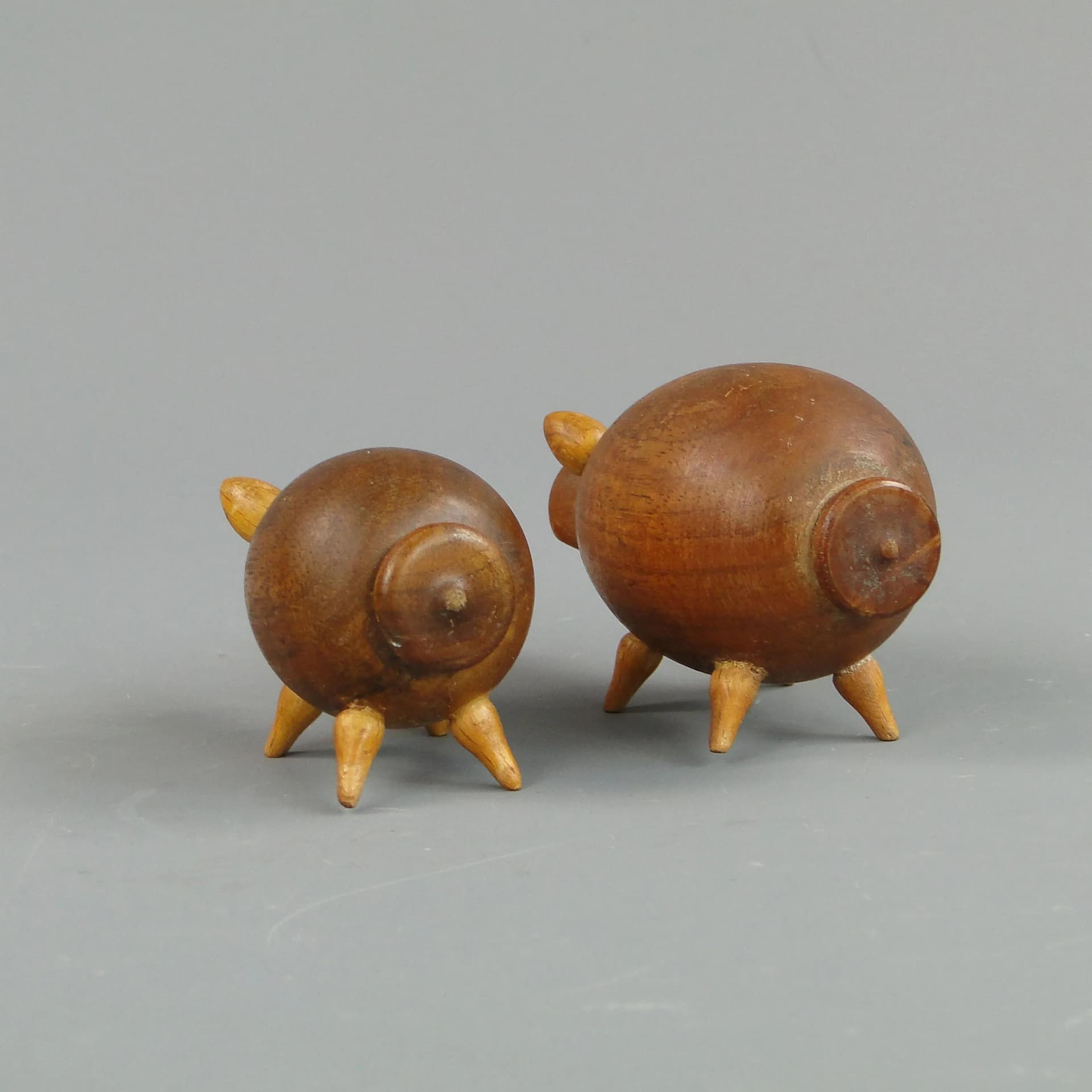 Para solniczek świnki, brązowy, orzech, Szwecja, lata 60. - 16606