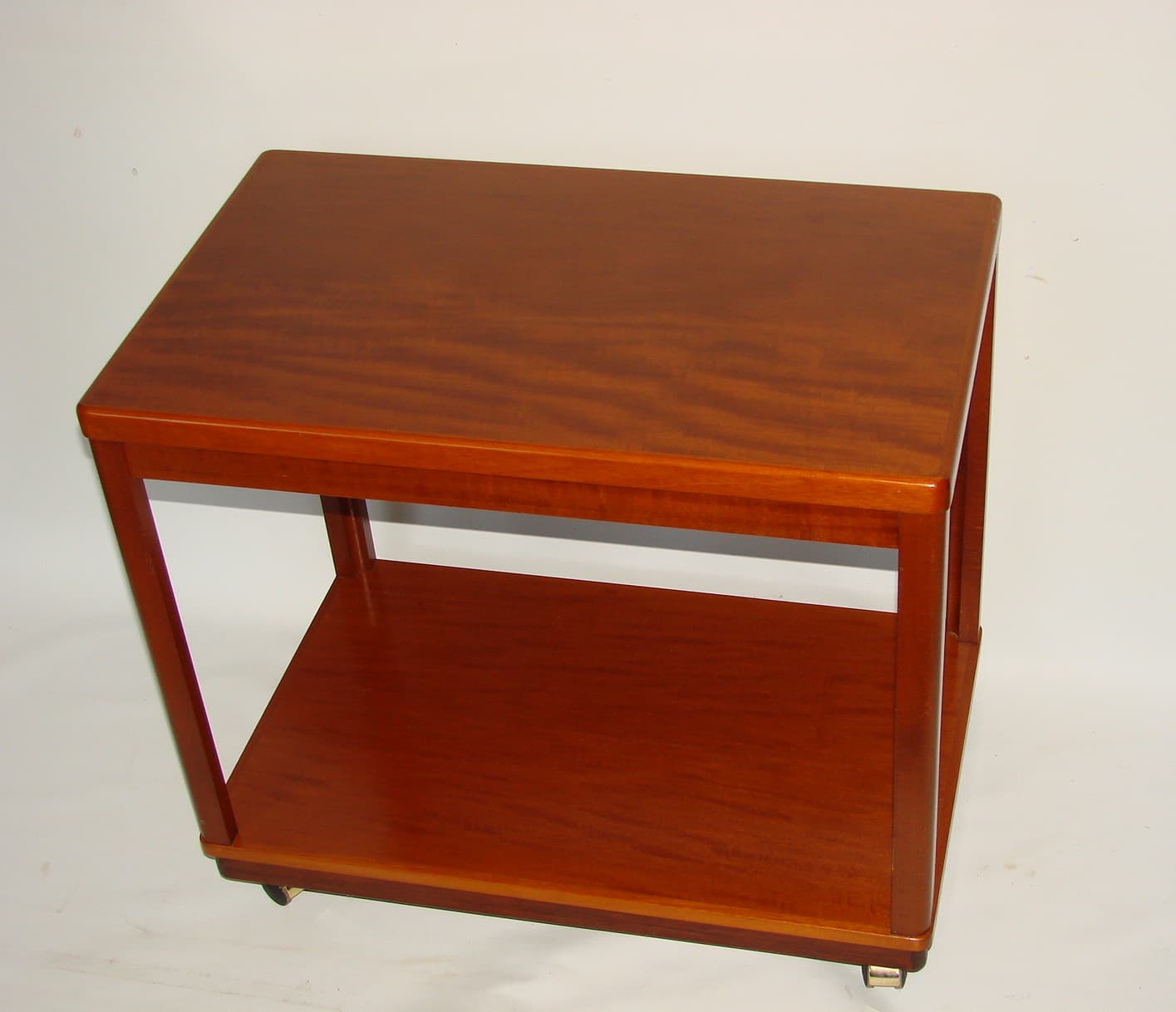 Stolik pomocniczy, brązowy, drewno, lata 70. - 227132