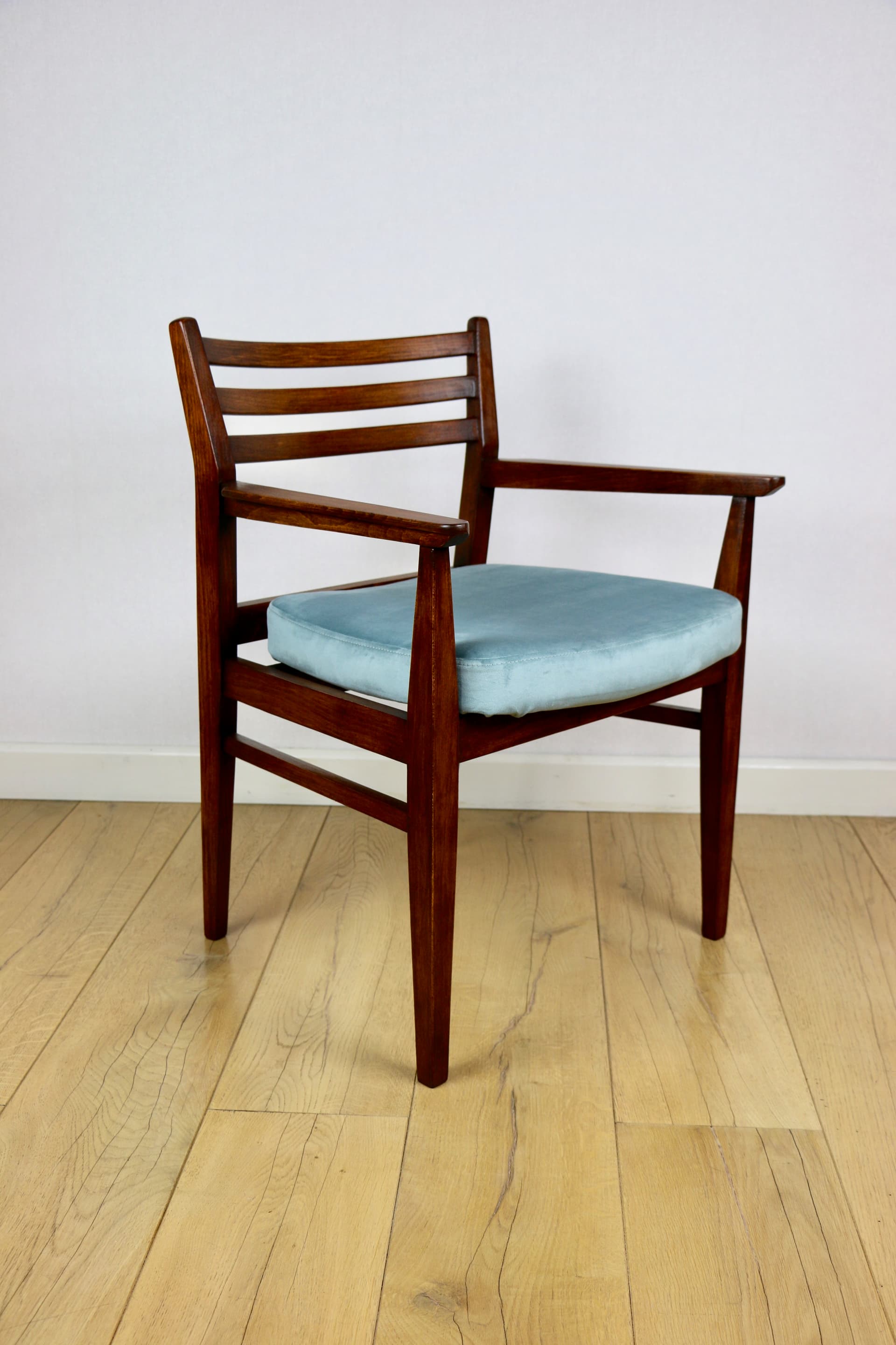 Office armchair, blue velvet, walnut-stained beech, Poland, 1970s. - 227295