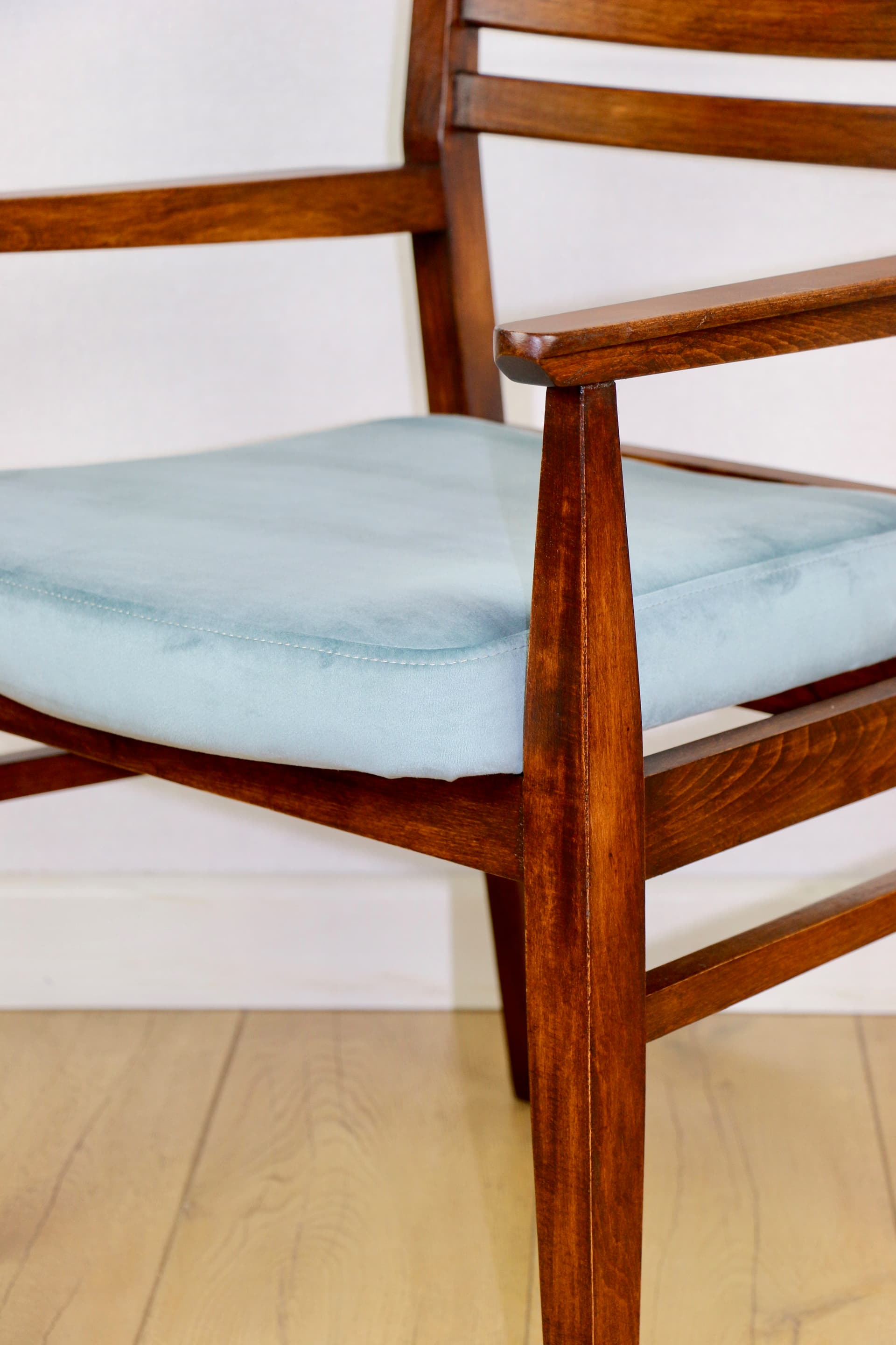 Office armchair, blue velvet, walnut-stained beech, Poland, 1970s. - 227288