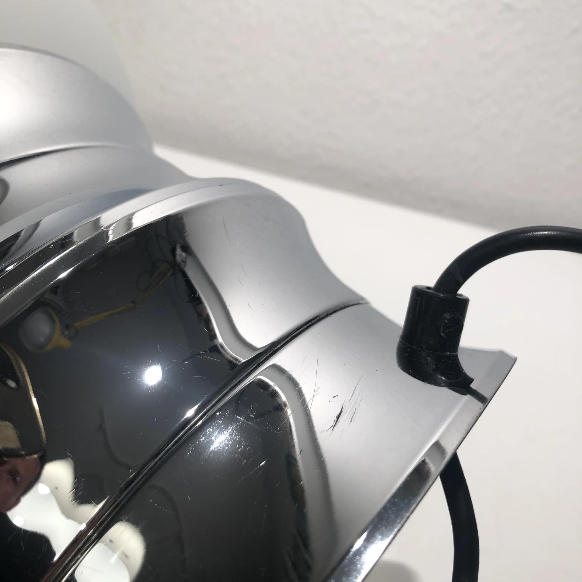 Lampa stołowa Space Age, biała, metal chromowany, AKA Electric, Niemcy, lata 70. - 16570