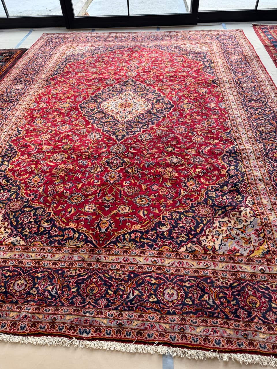 Rug Keshan 415x305 cm, red wool, Iran - 227646