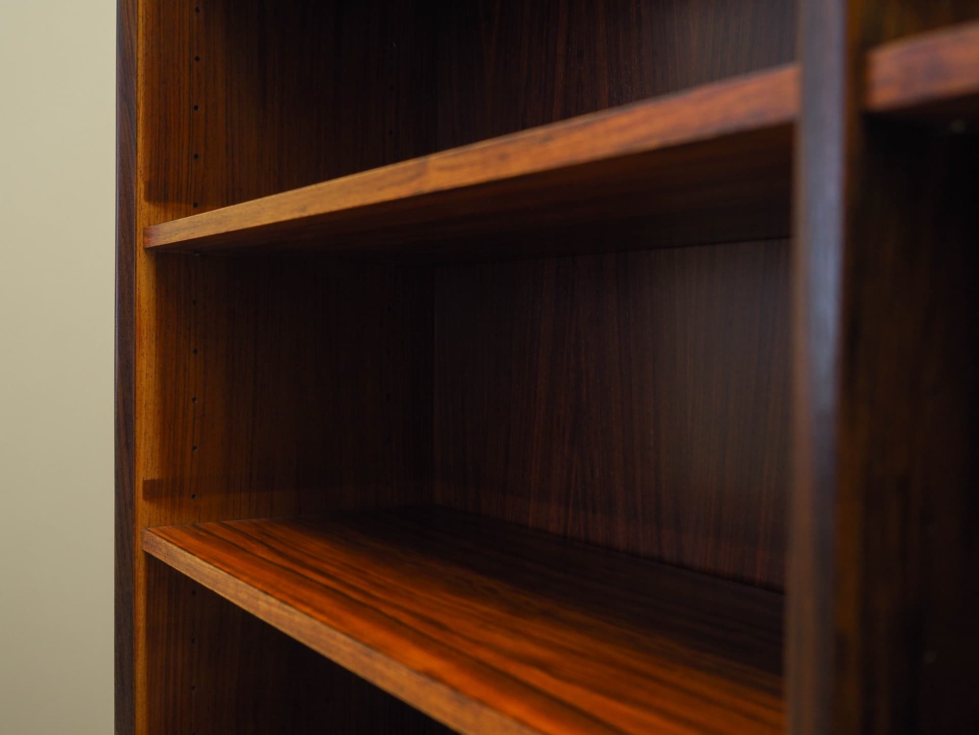 Bookcase, brown rosewood, Hundevad&Co., Denmark, 1970s. - 227802