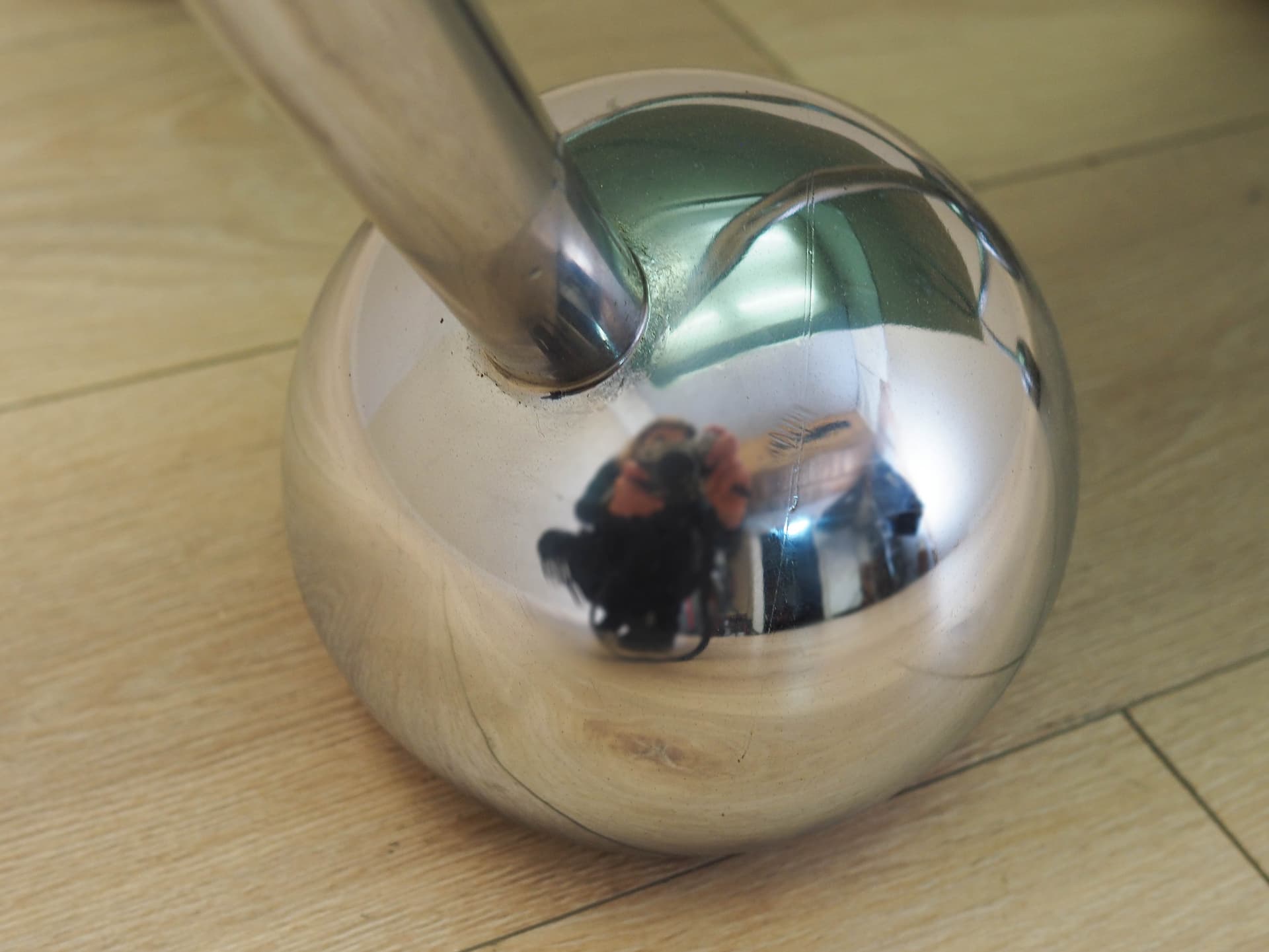 Stolik kawowy Space Age, szkło przyciemniane, chrom srebrny, Włochy, lata 70. - 227969