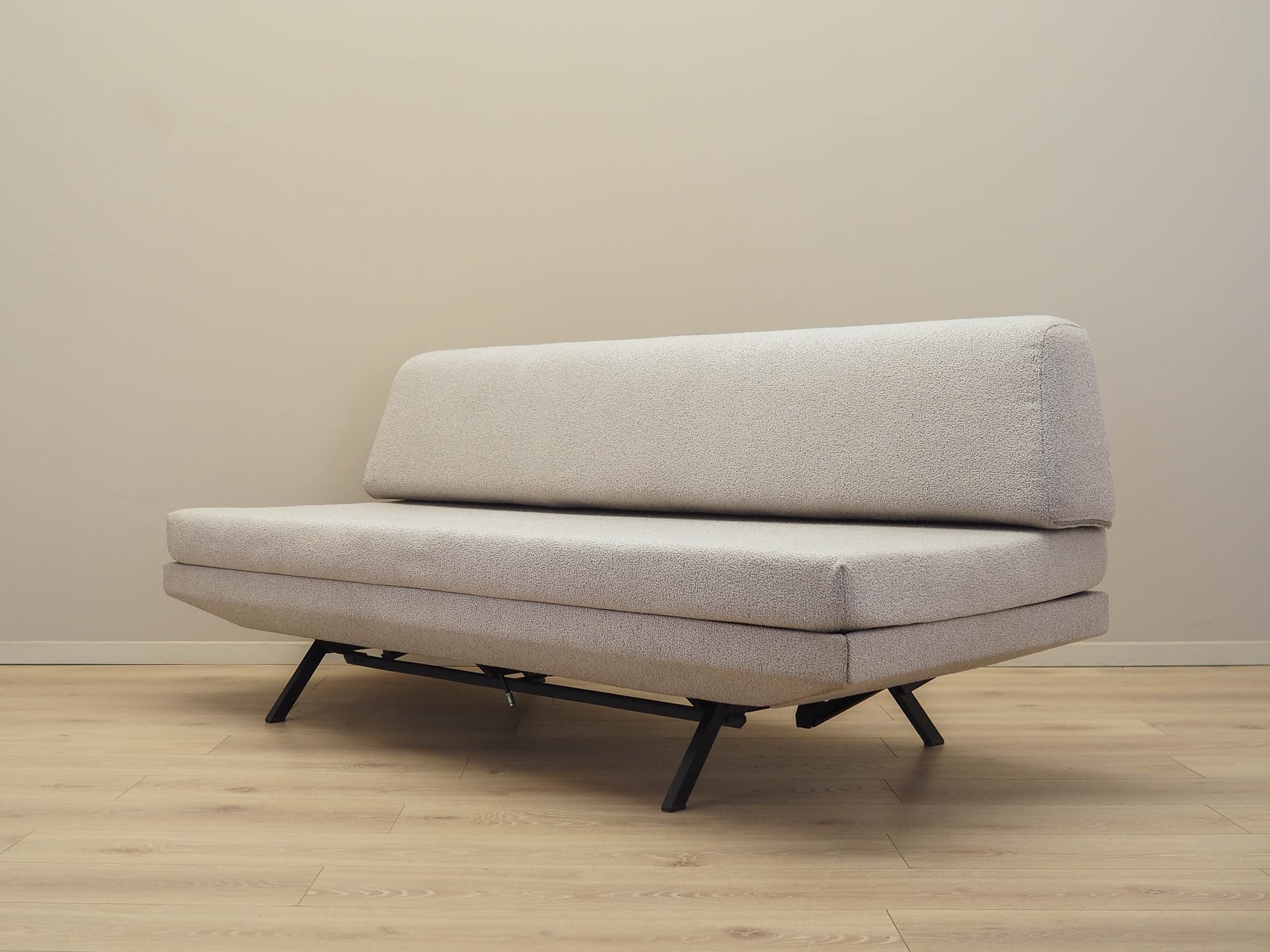 Sofa daybed, beige fabric, black metal, Italy, 1970s. - 227988