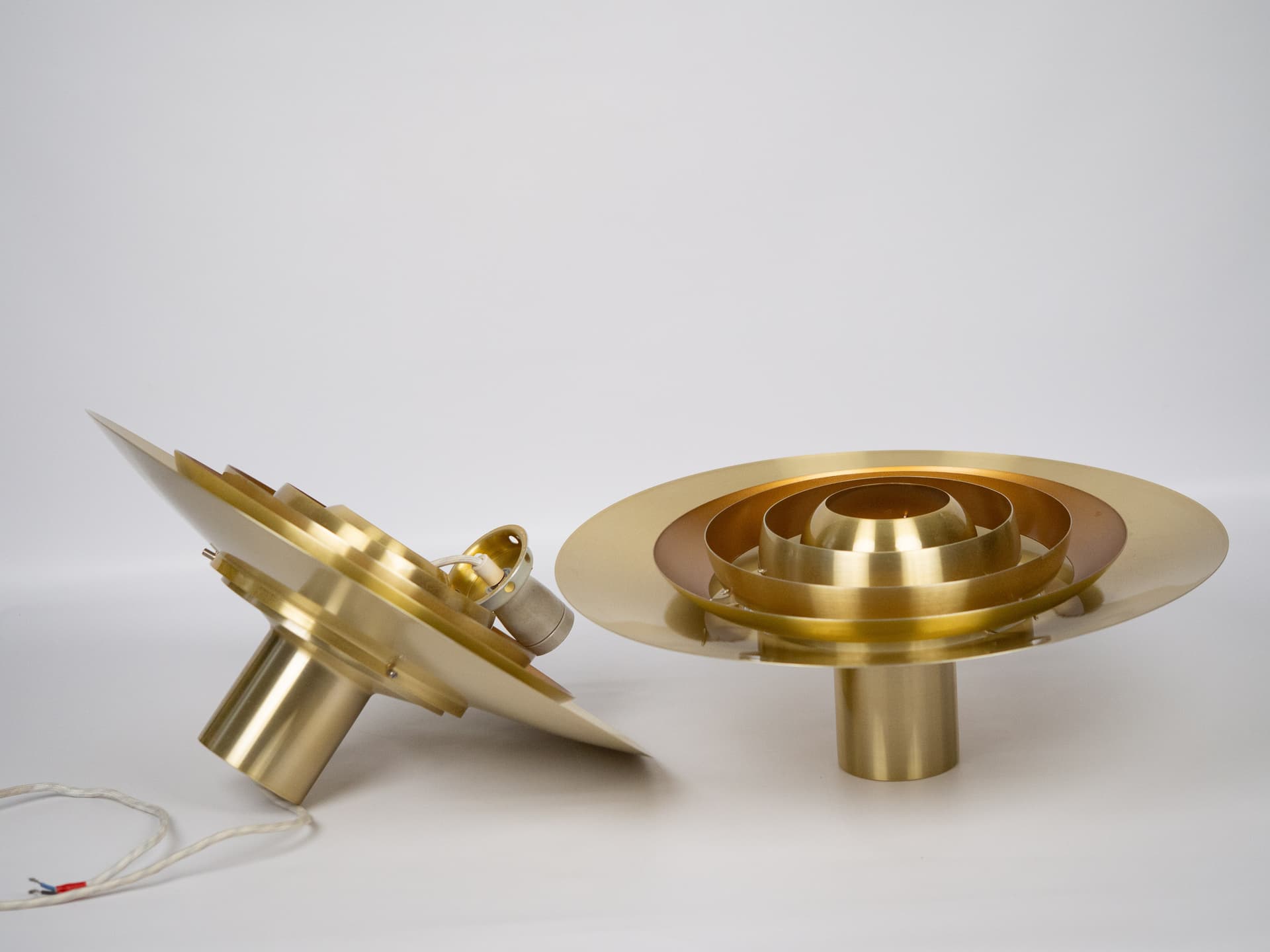 Para lamp wiszących P376, mosiądz złoty, proj. P. Fabricius, J. Kastholm, Nordisk Solar, Dania, lata 60. - 228046