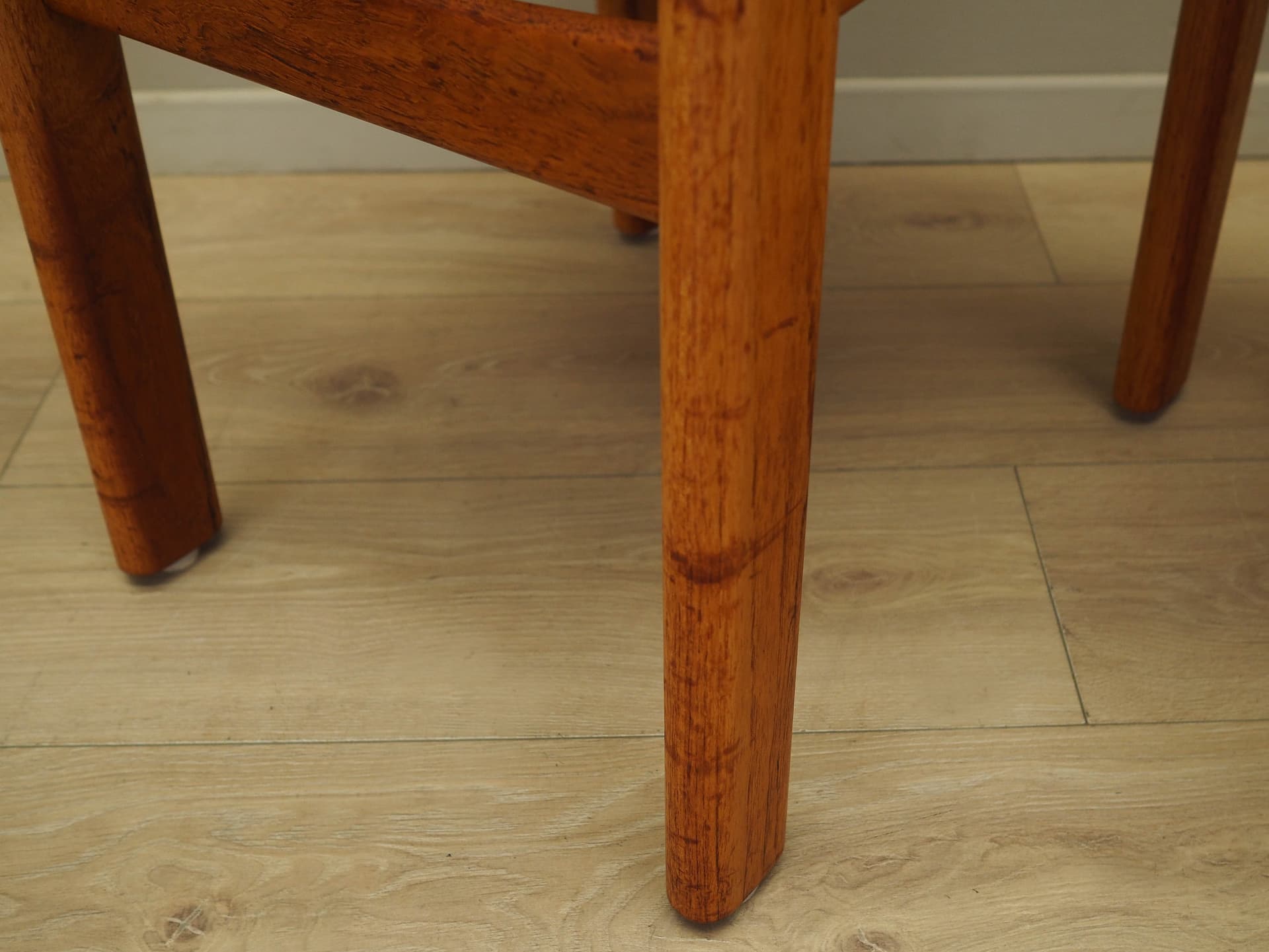 Komplet czterech krzeseł, teak brązowy, proj. N. Koefoed, Glostrup Møbelfabrik, Dania, lata 60. - 228193