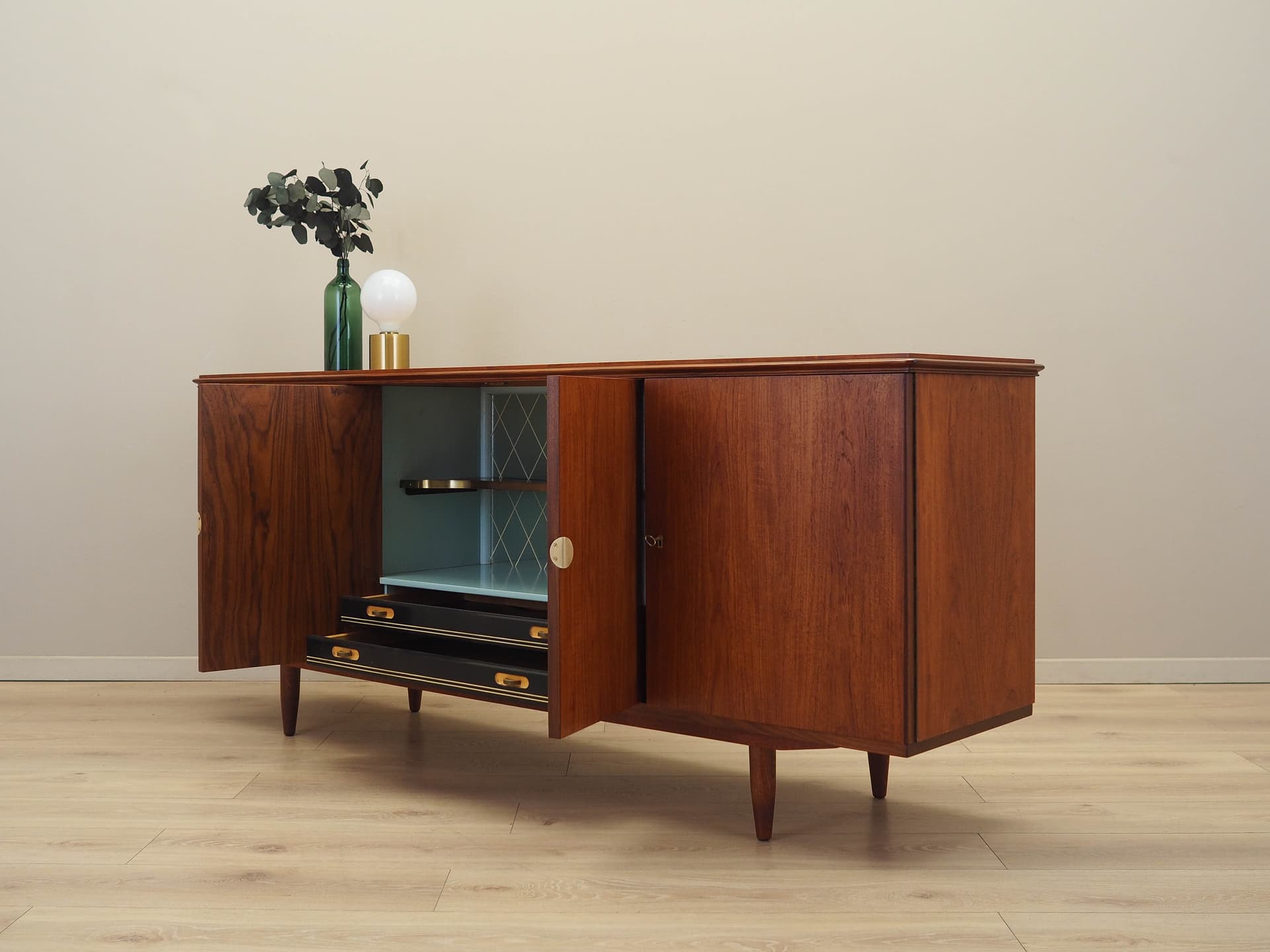 Sideboard, teak brązowy, Dania, lata 70. - 228219