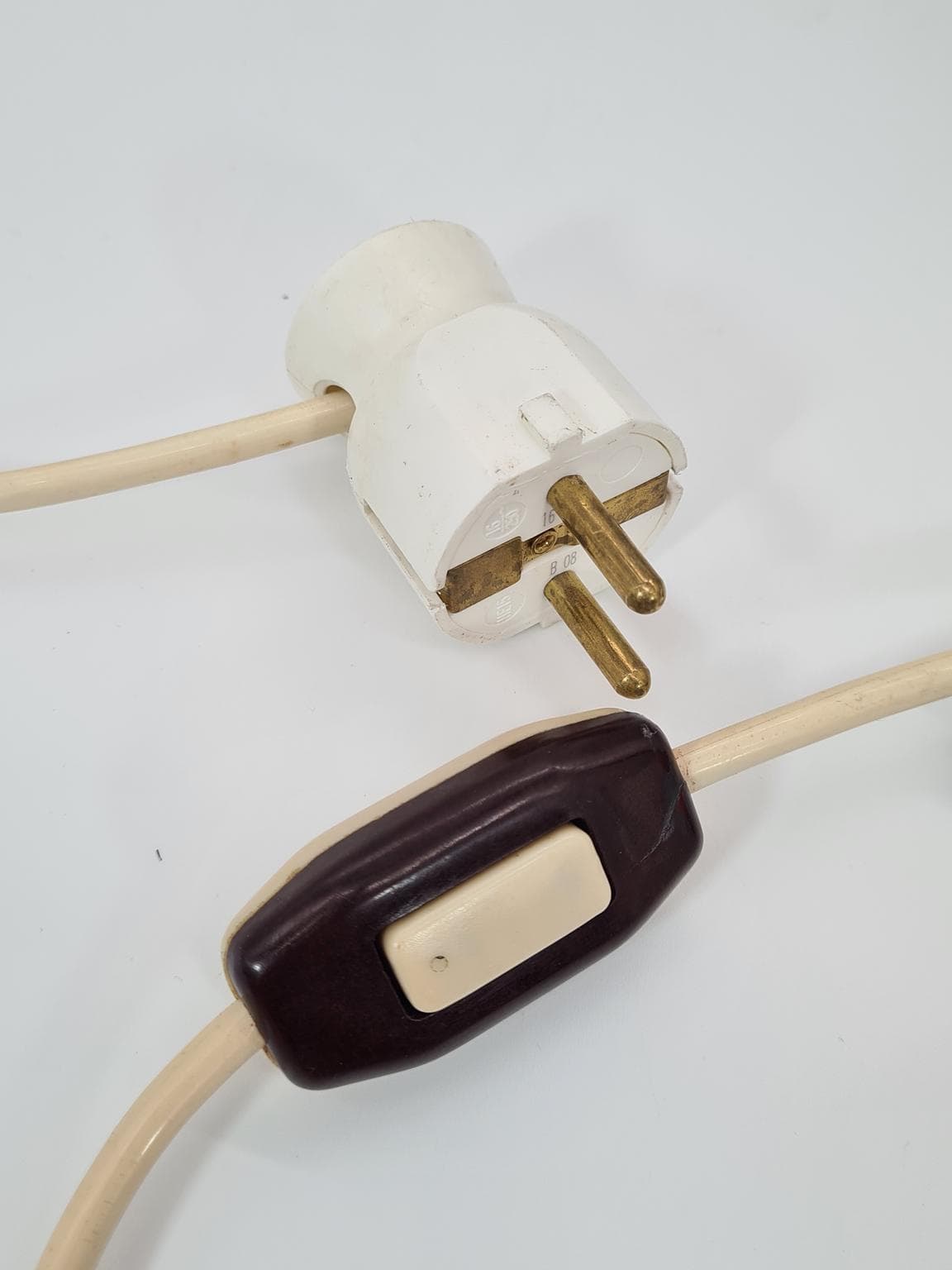 Lampka biurkowa Golf, aluminium miętowy, mosiądz złoty, żeliwo czarne, proj. L. Kalff, Philips, Holandia, lata 50. - 228697