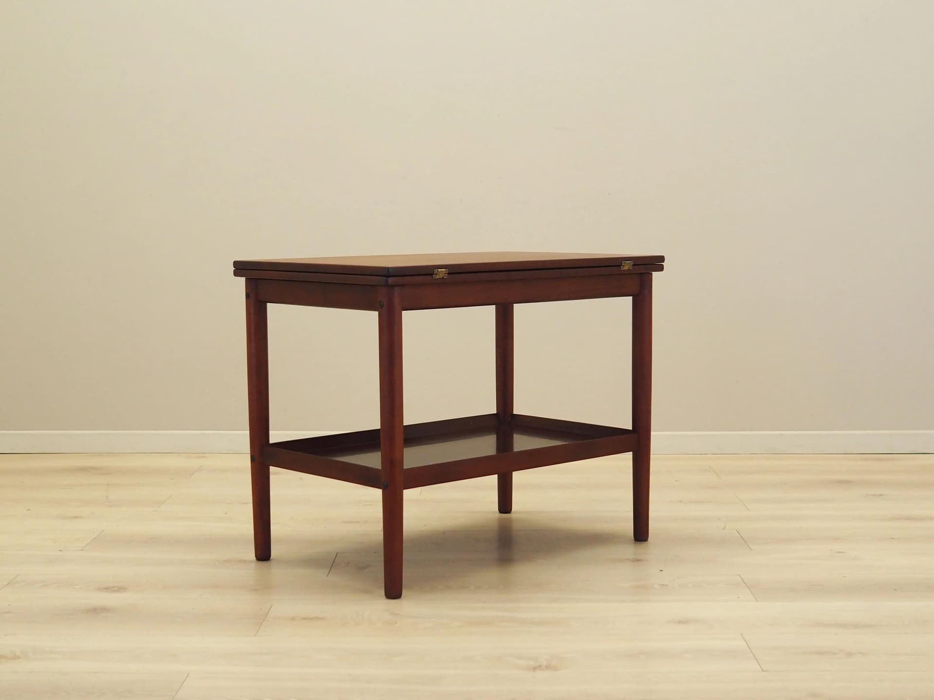 Extendable Coffee Table, brown mahogany, by O. Wanscher, Denmark, 1960s - 16805