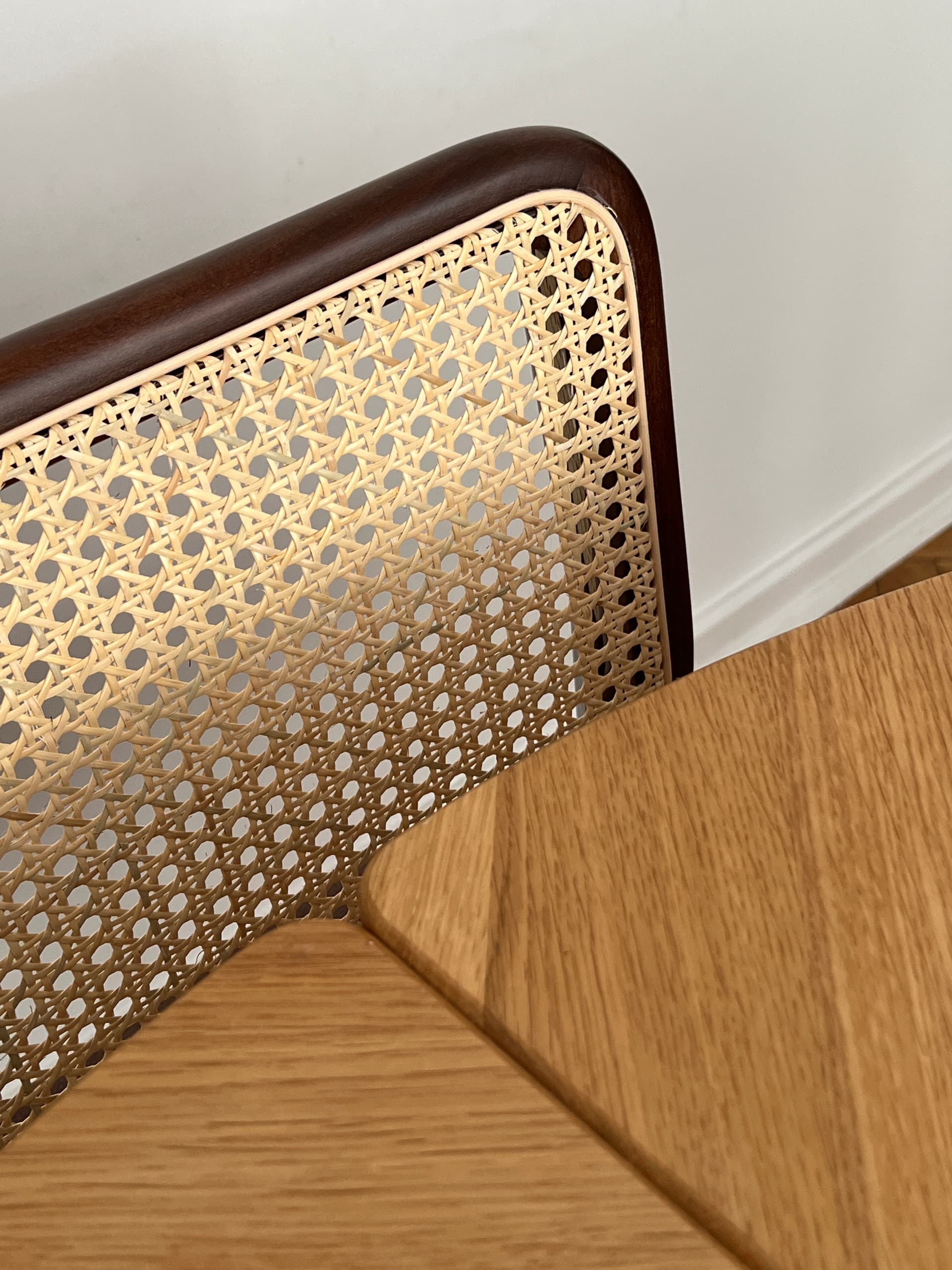 Zestaw 6 krzeseł z giętej stali wg proj. M.Breuer, Bauhaus, brązowe - 229072