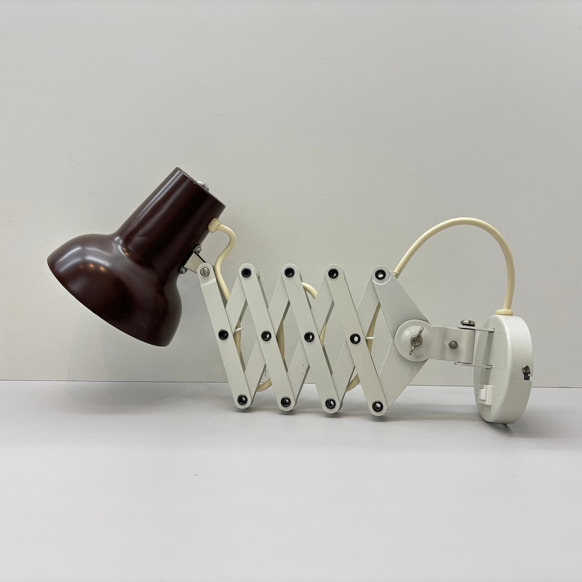 Kinkiet nożycowy, brązowy, aluminium, stal, Niemcy, lata 80. - 229227