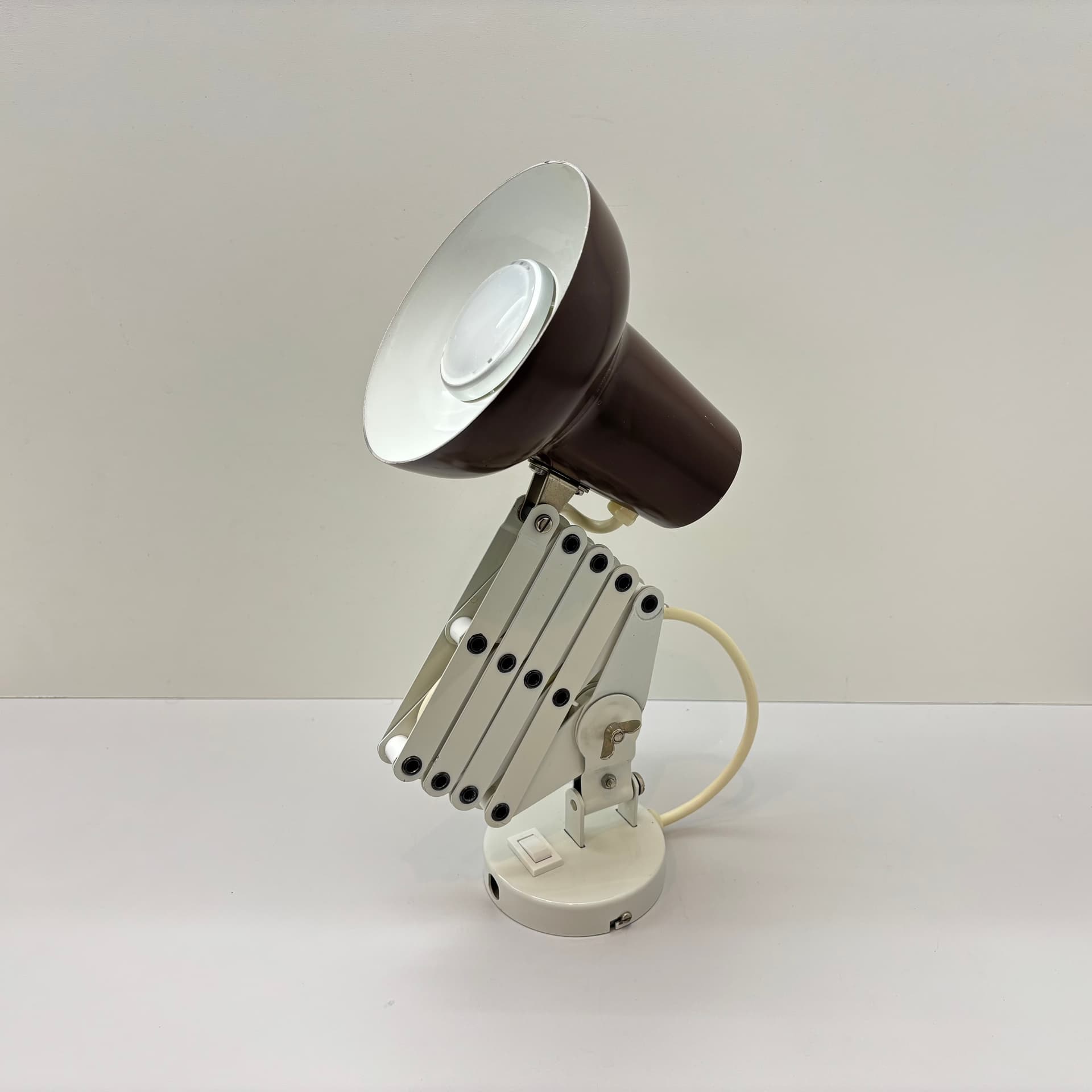 Kinkiet nożycowy, brązowy, aluminium, stal, Niemcy, lata 80. - 229214