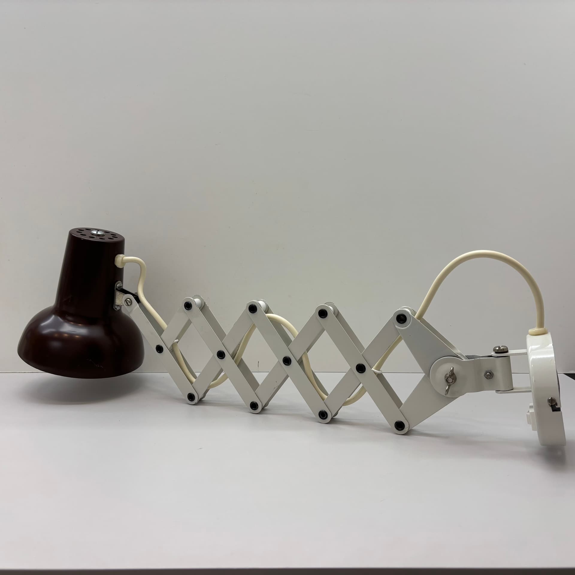 Kinkiet nożycowy, brązowy, aluminium, stal, Niemcy, lata 80. - 229215