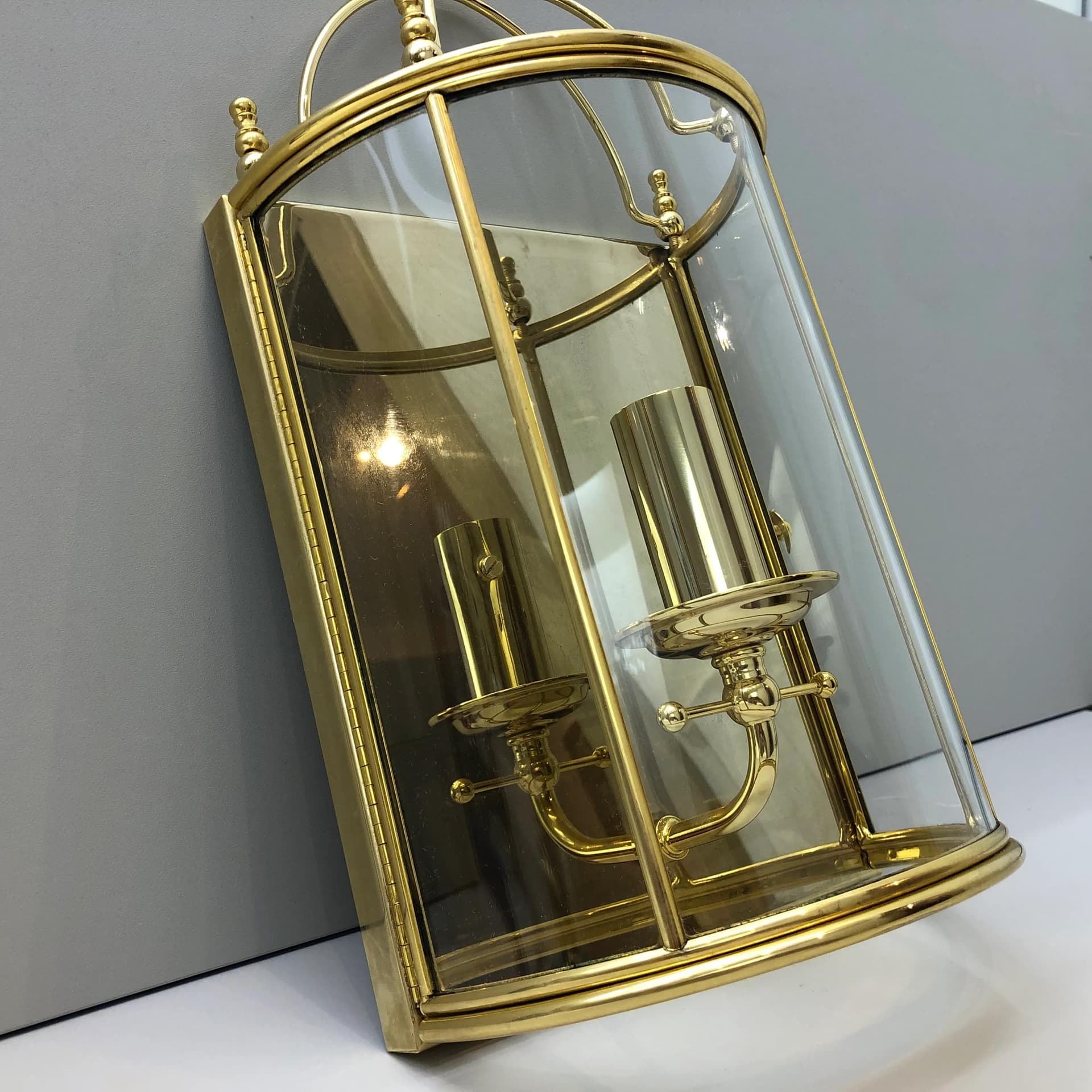 Kinkiet Art déco, złoty, mosiądz szkło, IL Fanale, Włochy, lata 90. - 16842