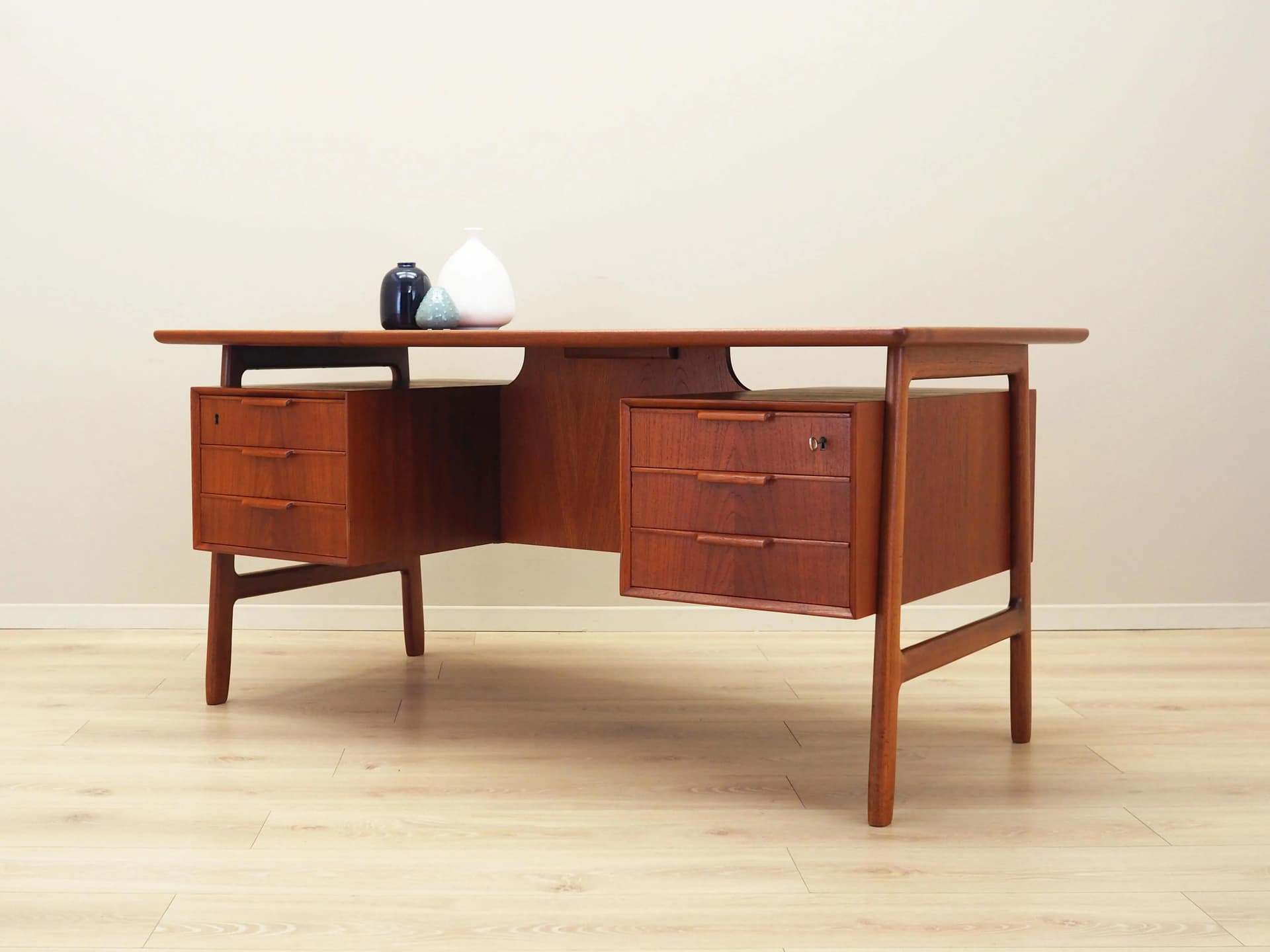 Desk model 75, teak, Omann Jun, Denmark, 1970s - 16791