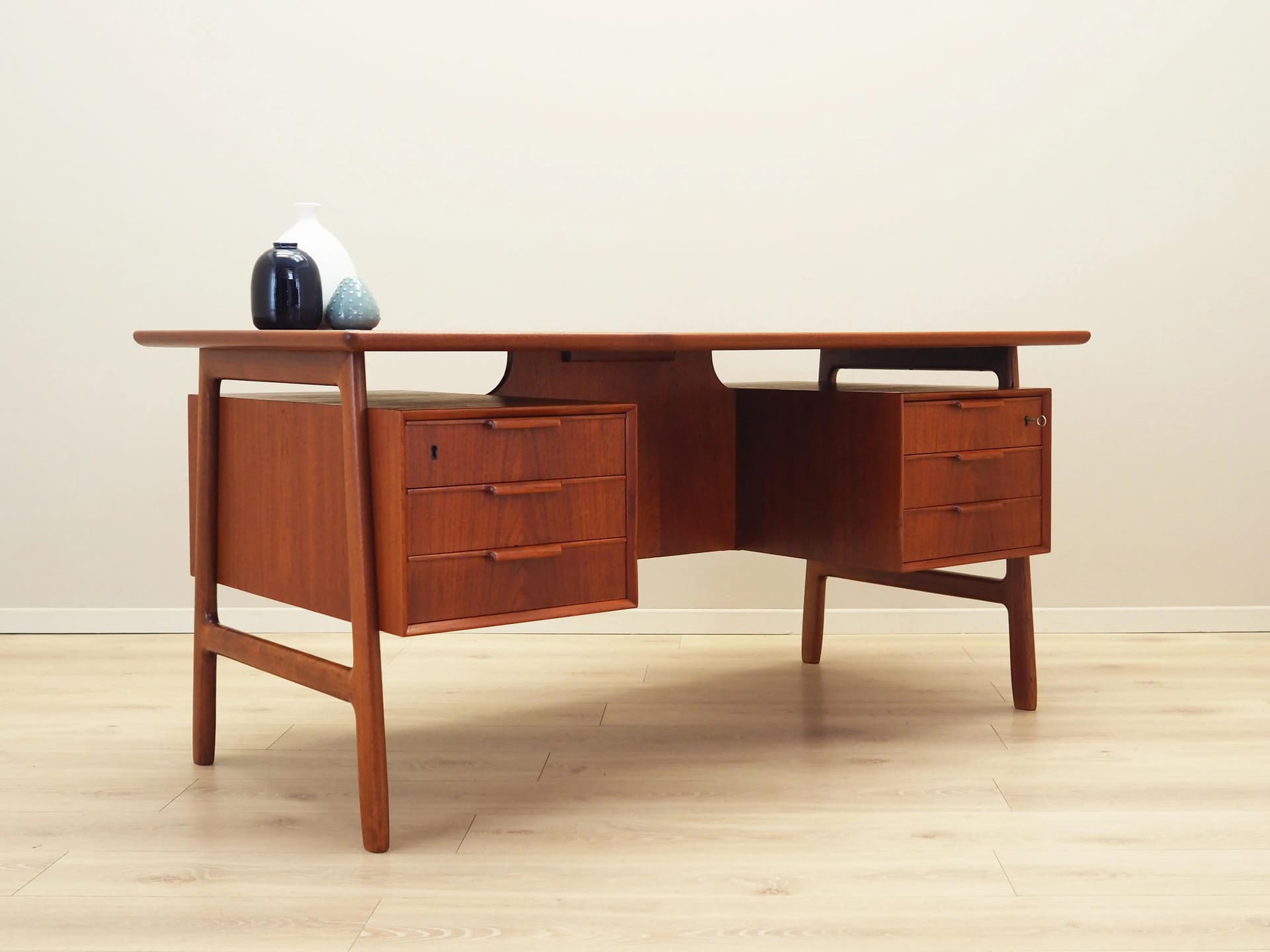 Desk model 75, teak, Omann Jun, Denmark, 1970s - 16793