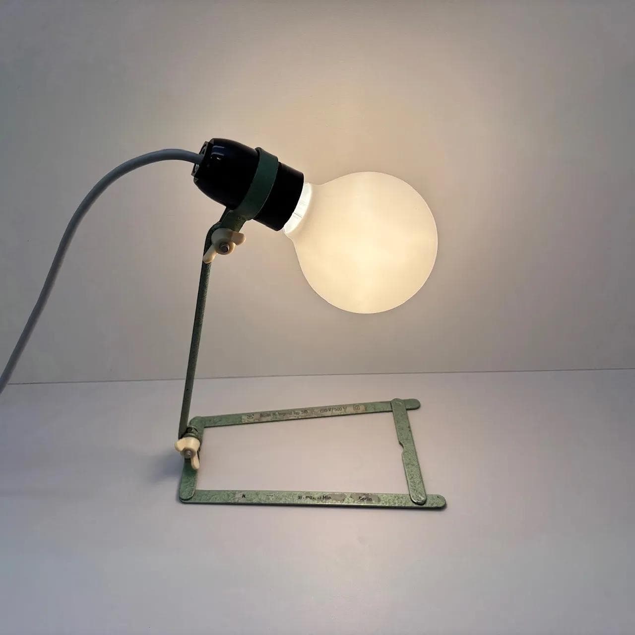 Desk Lamp Berlin Haltegerät 510, green metal, black Bakelite, Germany, 1960s - 16812