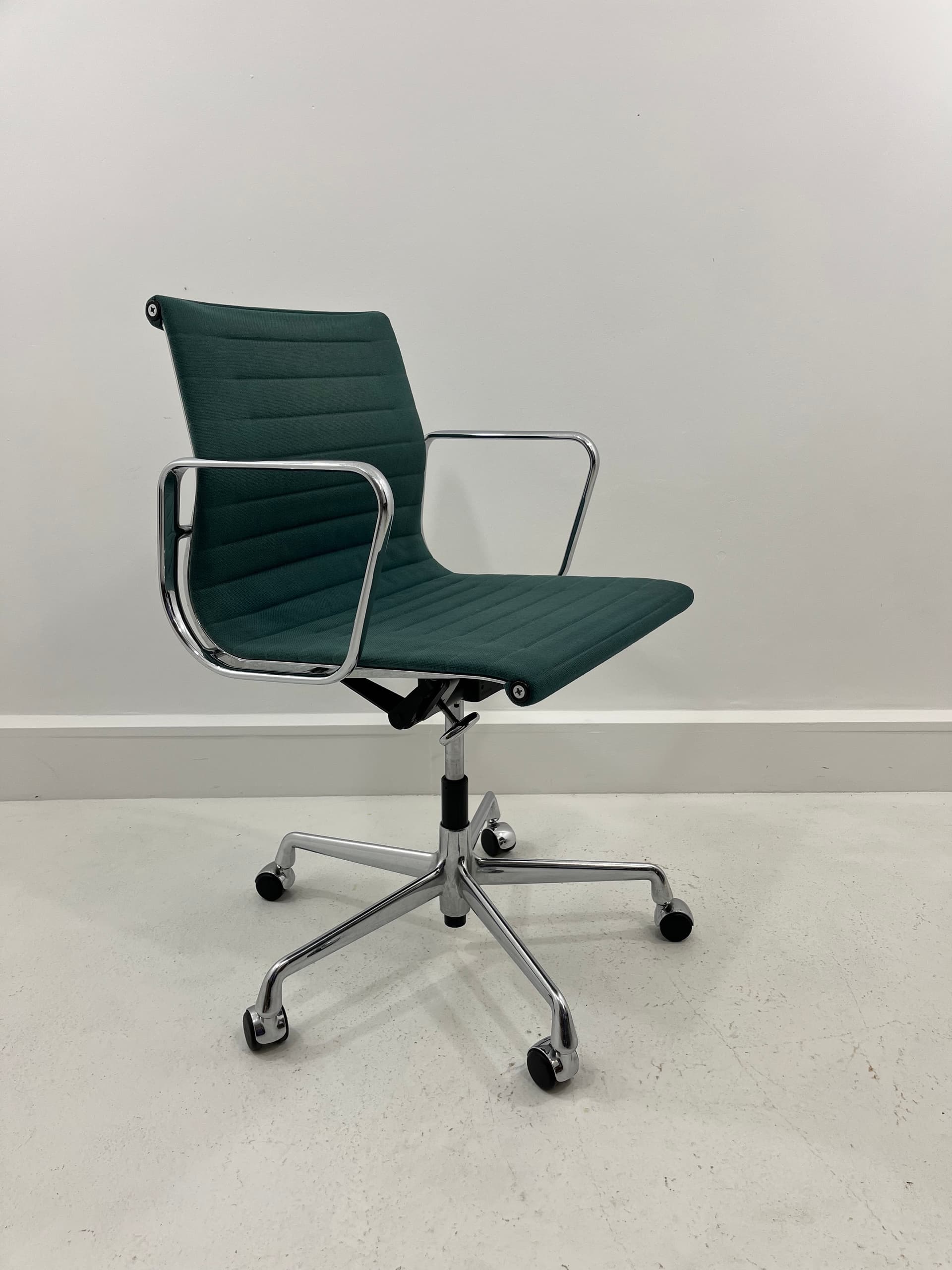 Office chair EA 117, green hopsak, chrome, by C. Eames, Vitra, Germany, 1990s. - 229808