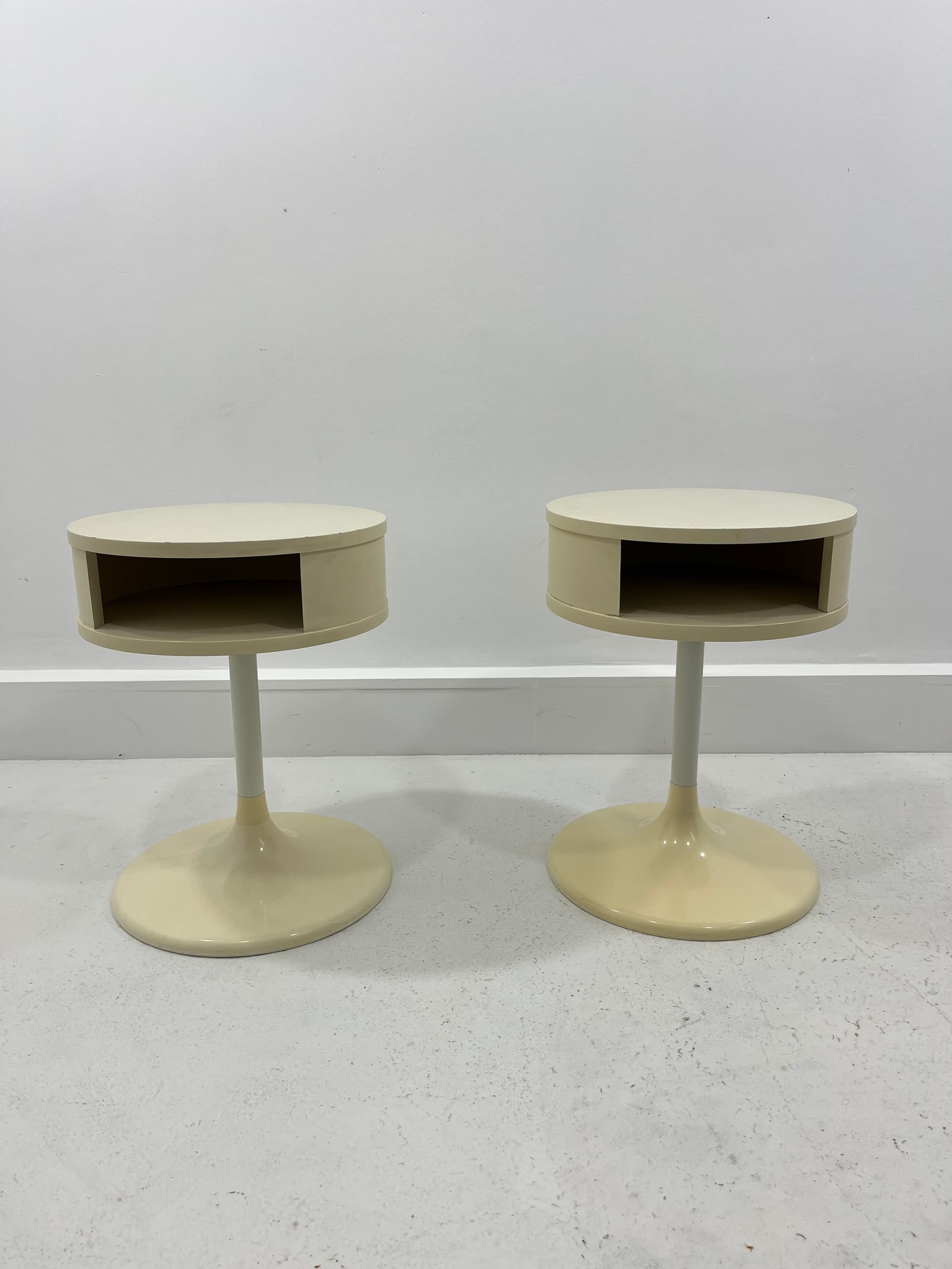 Para stolików Tulipan Space Age, beżowy, plastik, Lusch Erzeugnis, Niemcy, lata 70. - 229819