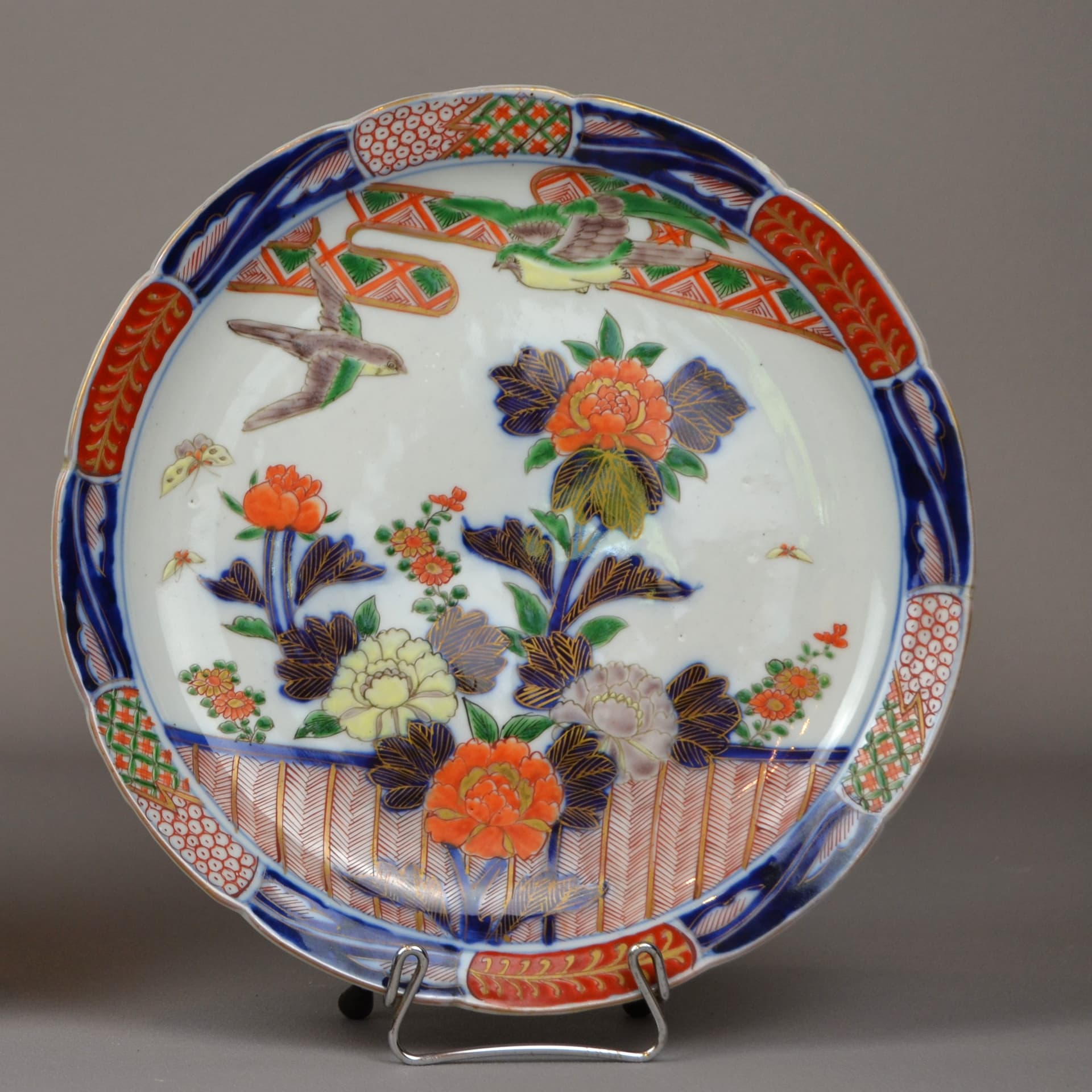 Set of Imari plates, multicolor porcelain, Japan, 19th c. - 1677
