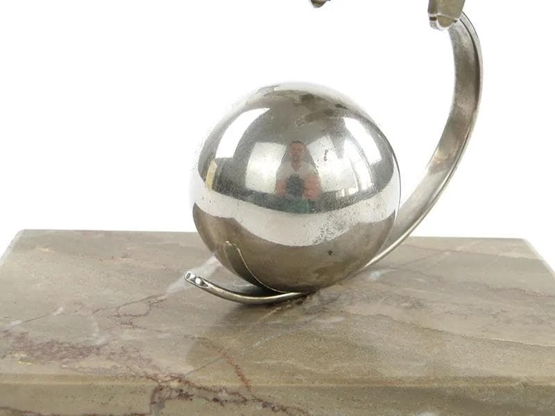Figura gabinetowa Art Deco, srebrny metal, marmur, lata 20. - 17185