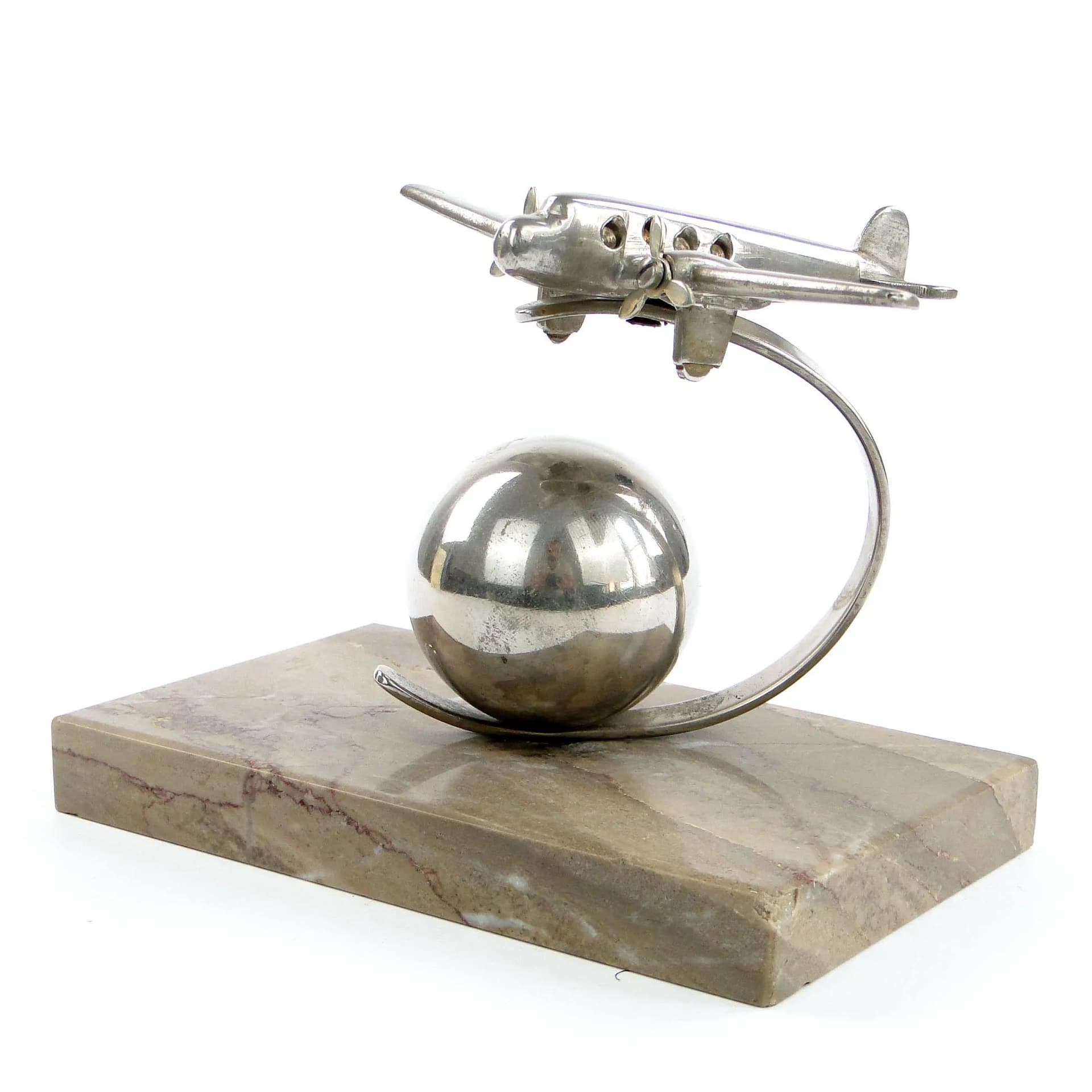 Figura gabinetowa Art Deco, srebrny metal, marmur, lata 20. - 17181