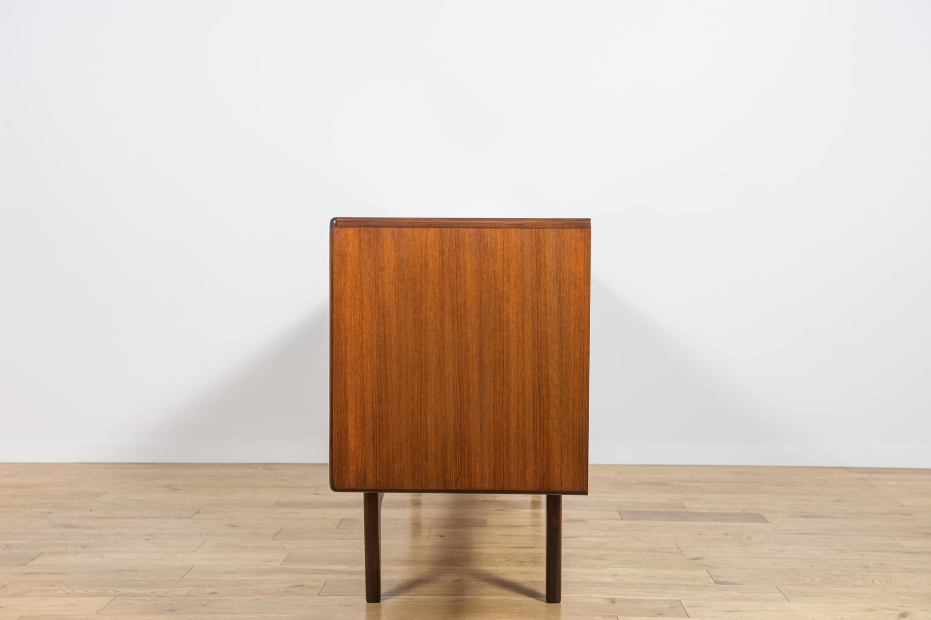Sideboard, brown teak, by V. Wilkins, United Kingdom, 1960s. - 230700