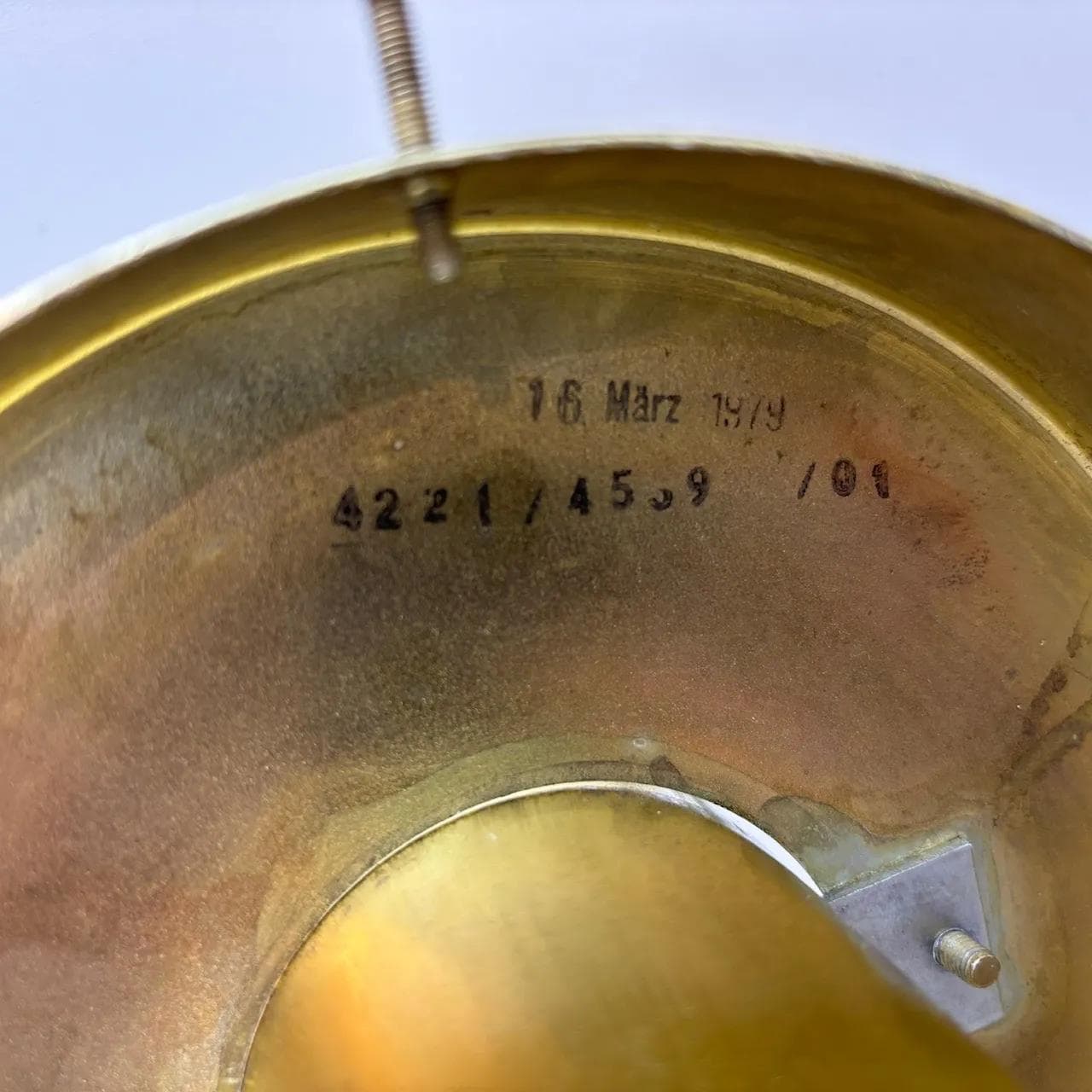 Lampa wisząca, szkło miodowe, metal złoty, AKA Electric, Niemcy, lata 70. - 17714