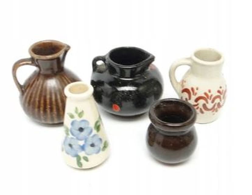 Zestaw dzbanków miniaturowych, mid-century modern, porcelana, Polska, lata 50.