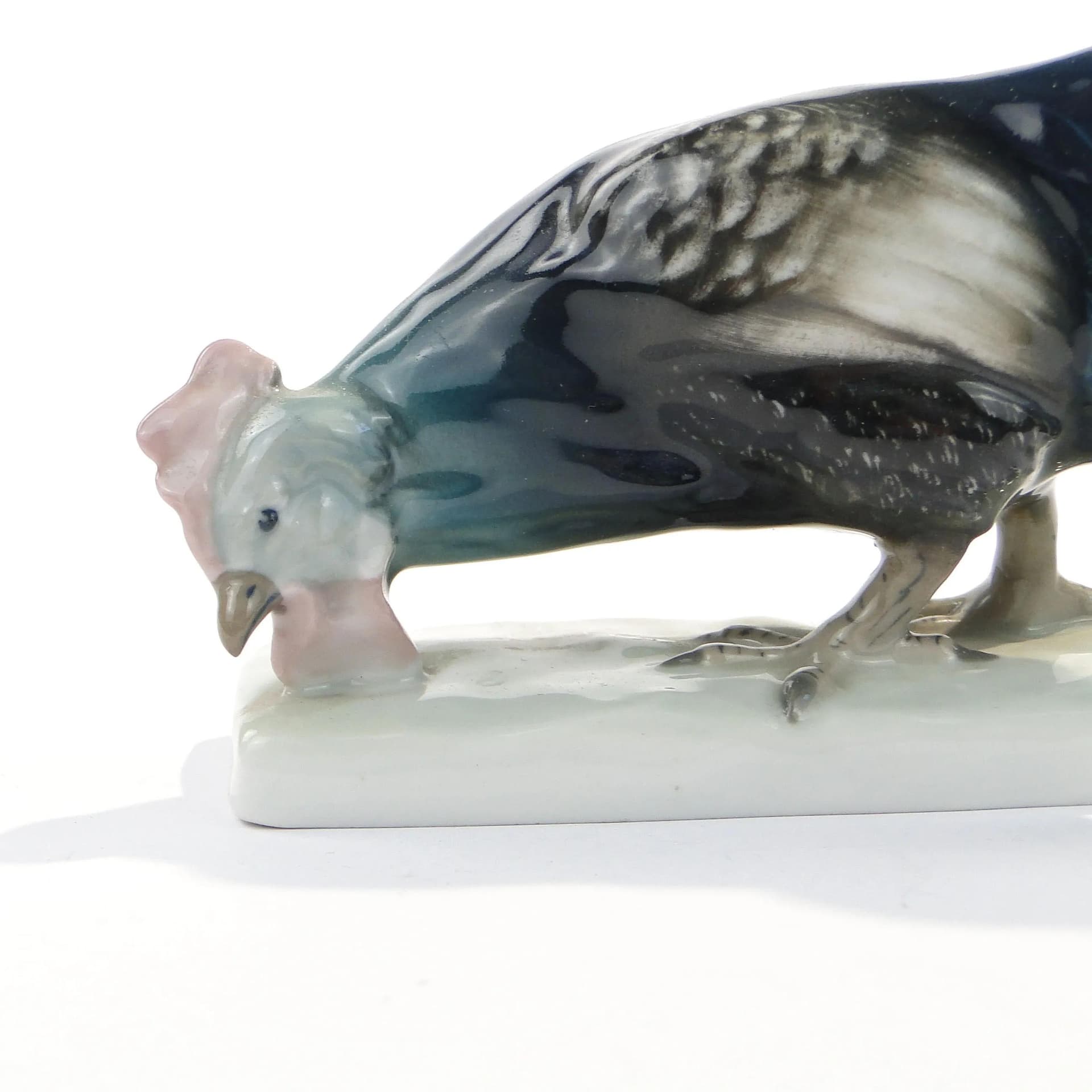 Figurka koguta, secesja, granatowy, porcelana, Austria, I poł. XX w. - 17165