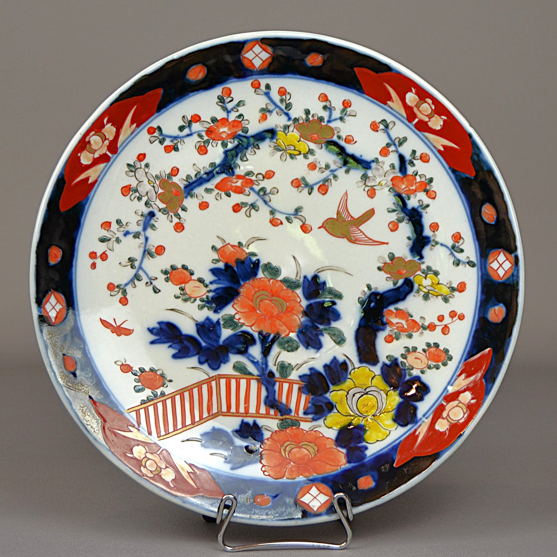 Talerz Imari, multikolor, porcelana, Japonia, XIX w. - 79392