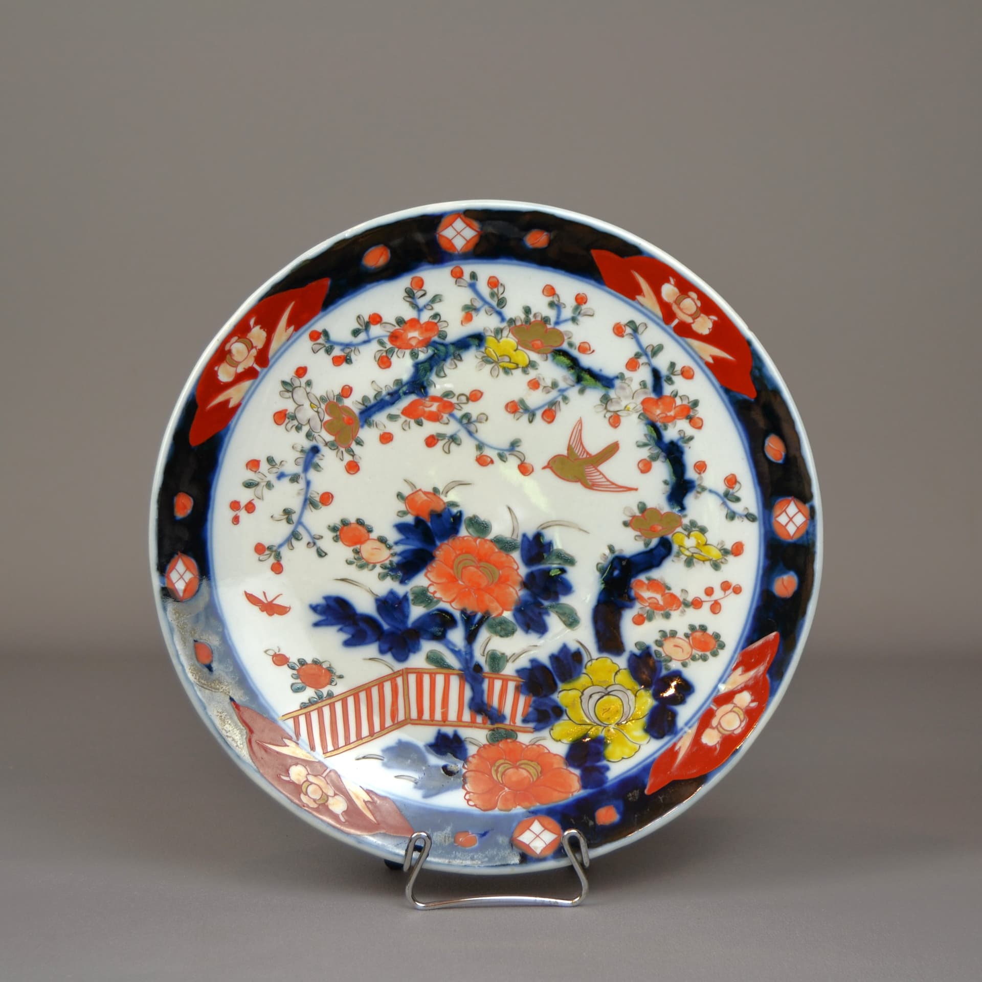 Talerz Imari, multikolor, porcelana, Japonia, XIX w. - 79389