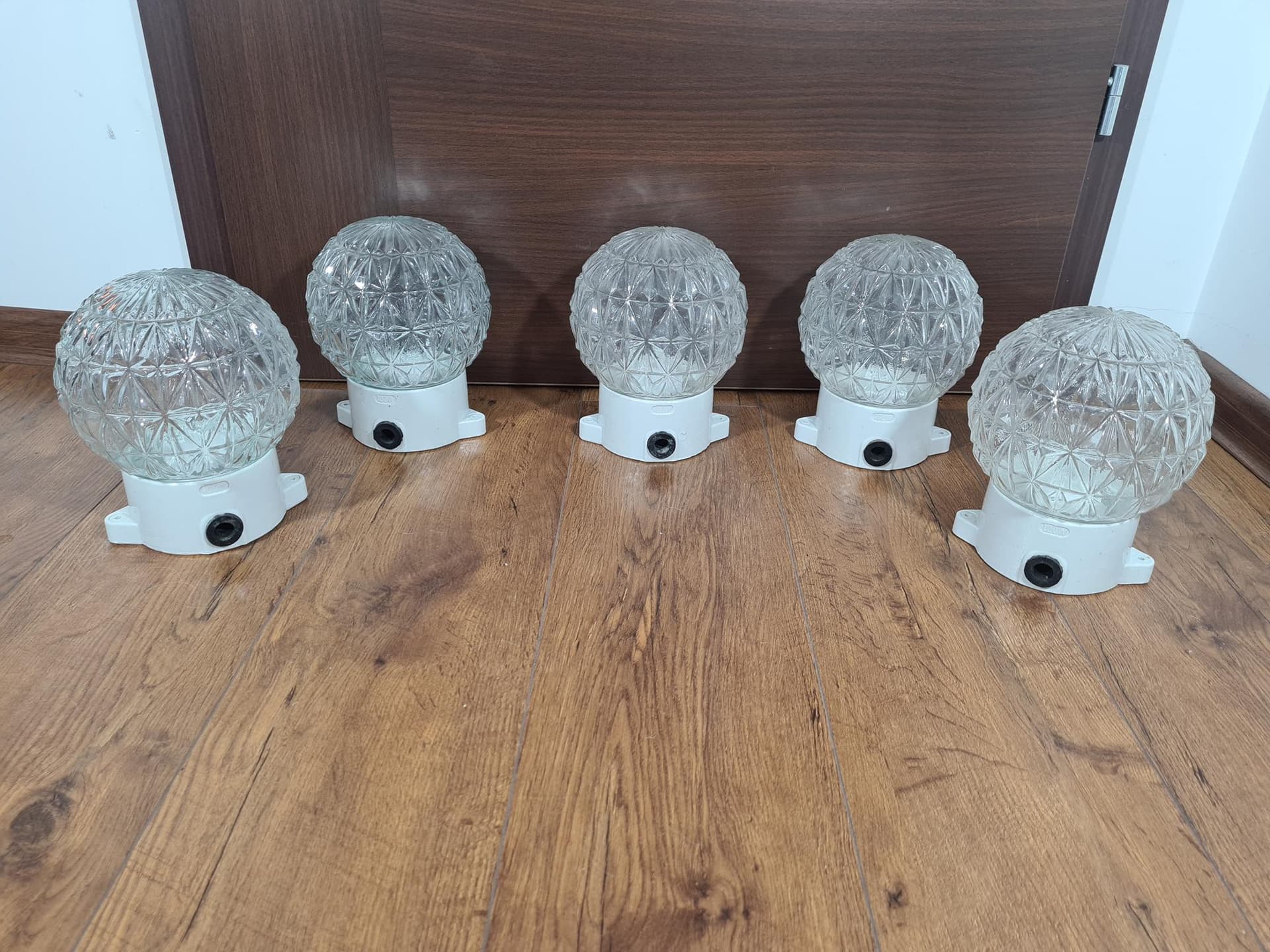Set of Five Wall Sconces, Transparent Glass, White Ceramic, 1970s - 232132