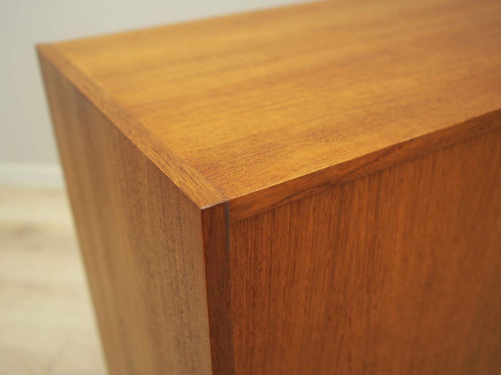 Szafka, mid-century modern, pomarańczowy, teak, Dania, lata 60. - 17452
