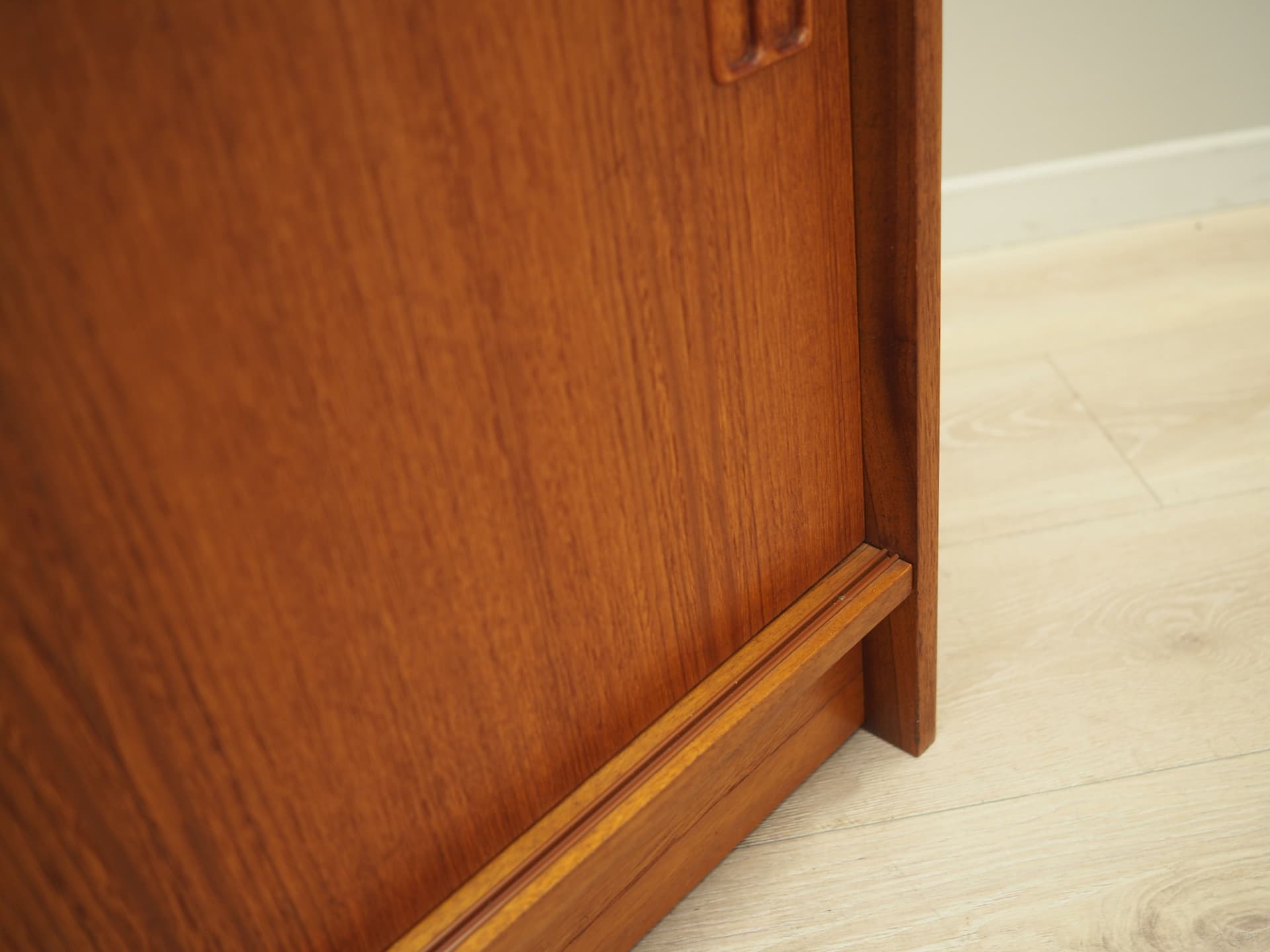 Szafka, mid-century modern, pomarańczowy, teak, Dania, lata 60. - 77522
