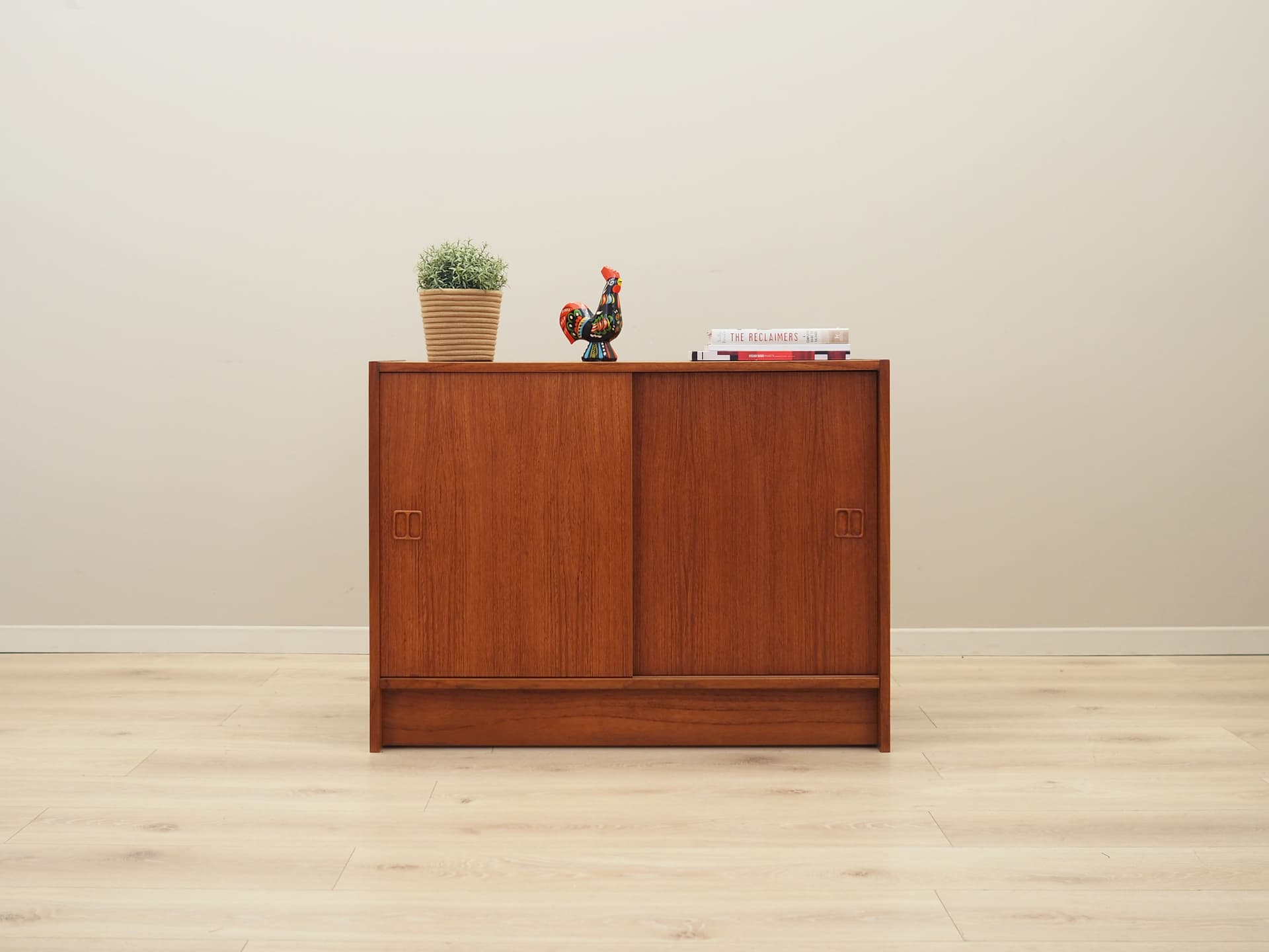 Szafka, mid-century modern, pomarańczowy, teak, Dania, lata 60. - 77524