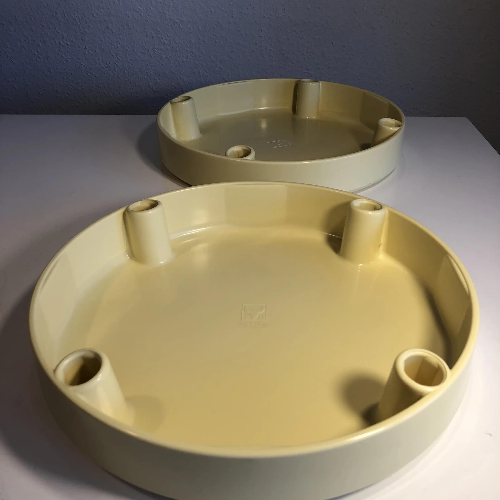 Para taboretów, kość słoniowa, plastik, stal chromowana, Włochy, lata 70. - 17666