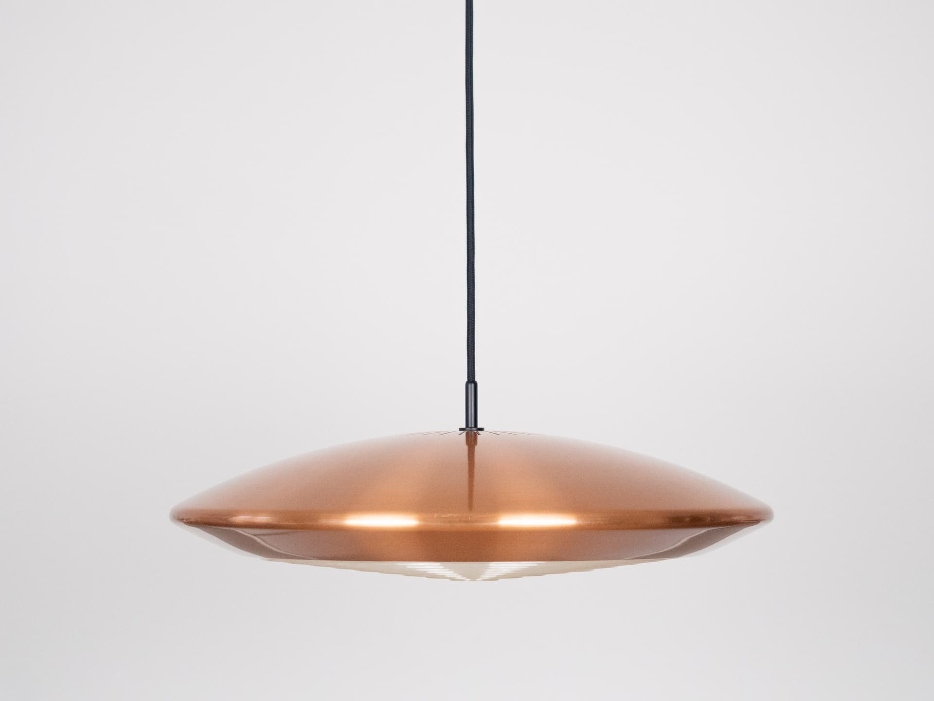 Lampa wisząca Diskos, biały, metal, proj. J. Hammerborg, Fog & Mørup, Dania, lata 60. - 237228