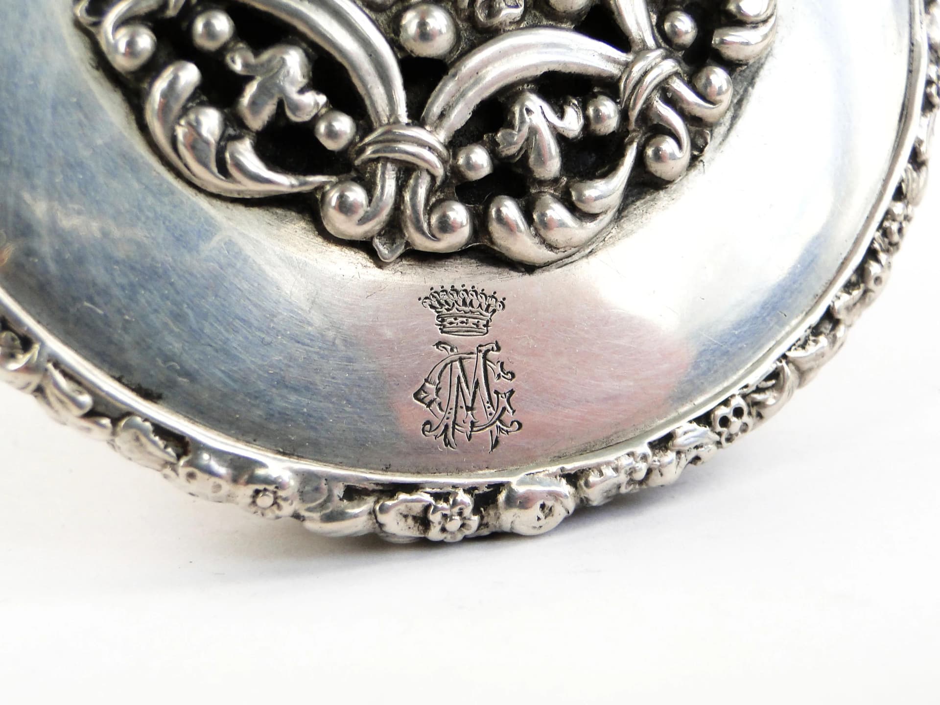 Pojemnik dekoracyjny neoklasyczny, srebro, Austria, XIX wiek - 17815