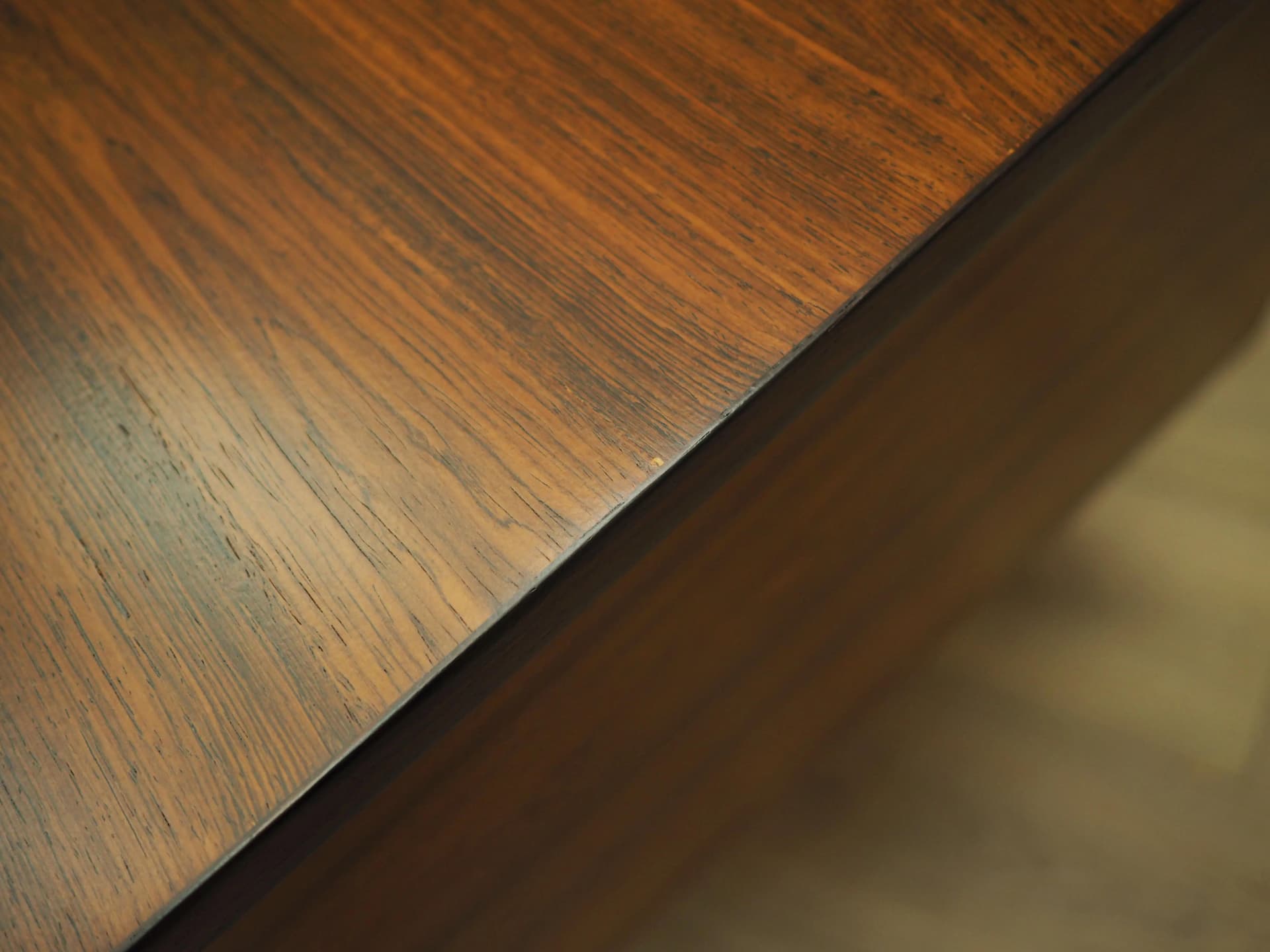 Desk, brown rosewood, by T. Valeur & H. Jensen, Dyrlund, Denmark, 1960s. - 17319