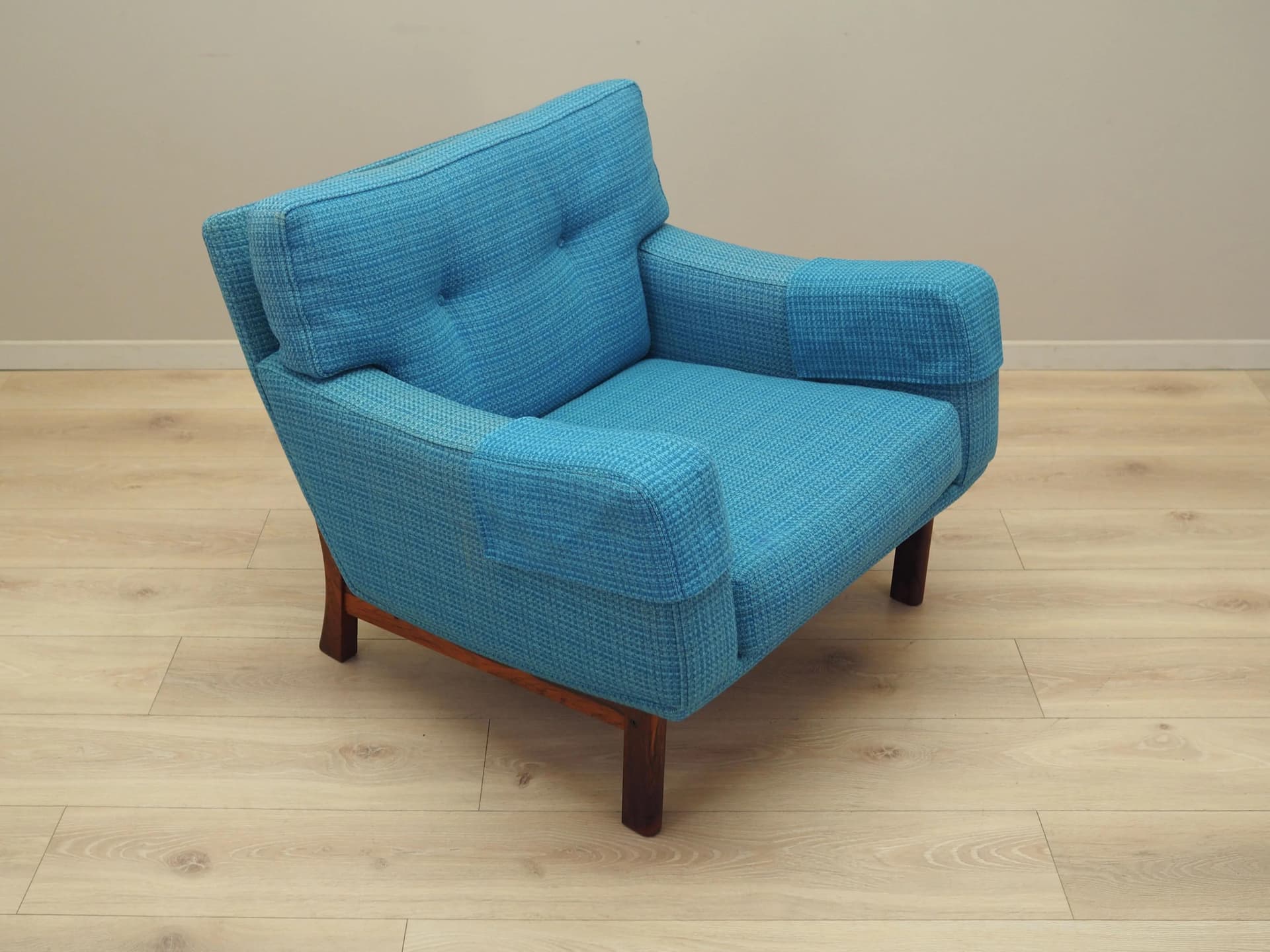 Lounge chair, turquoise, rosewood, Denmark, 1960s. - 17309
