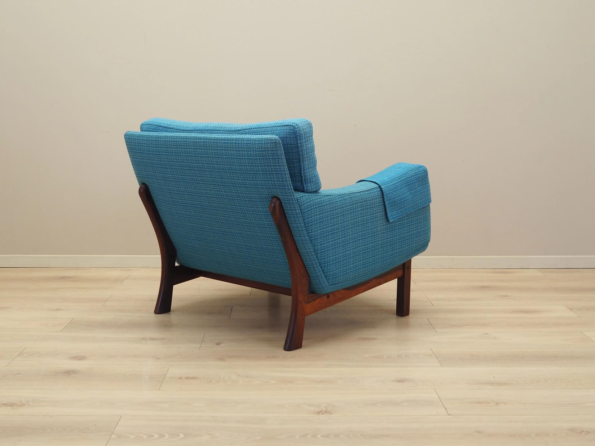 Lounge chair, turquoise, rosewood, Denmark, 1960s. - 17307