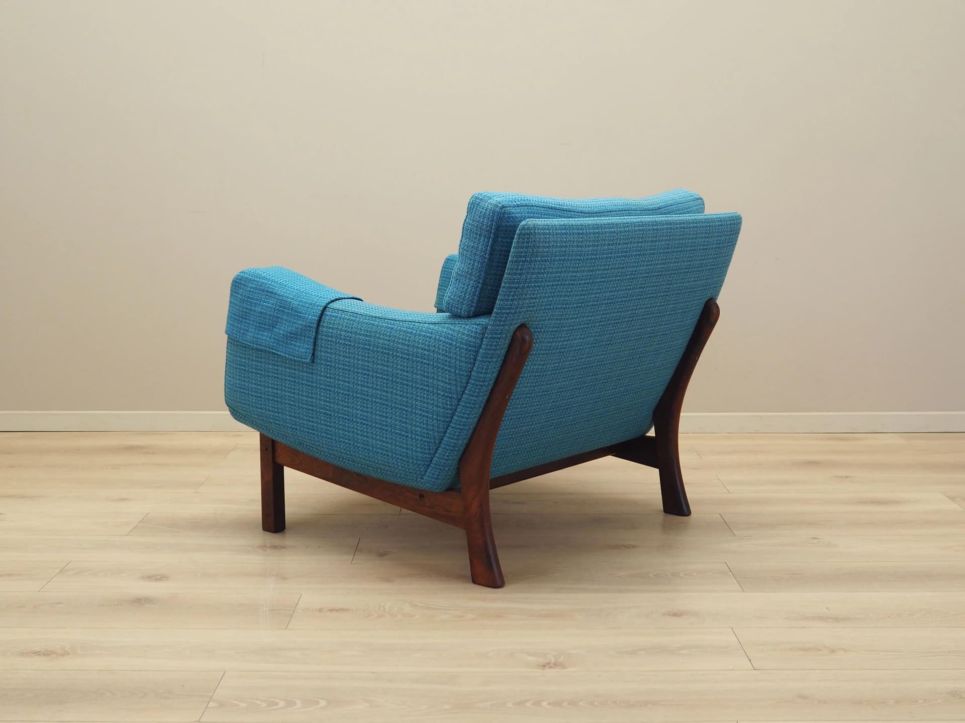 Lounge chair, turquoise, rosewood, Denmark, 1960s. - 17305